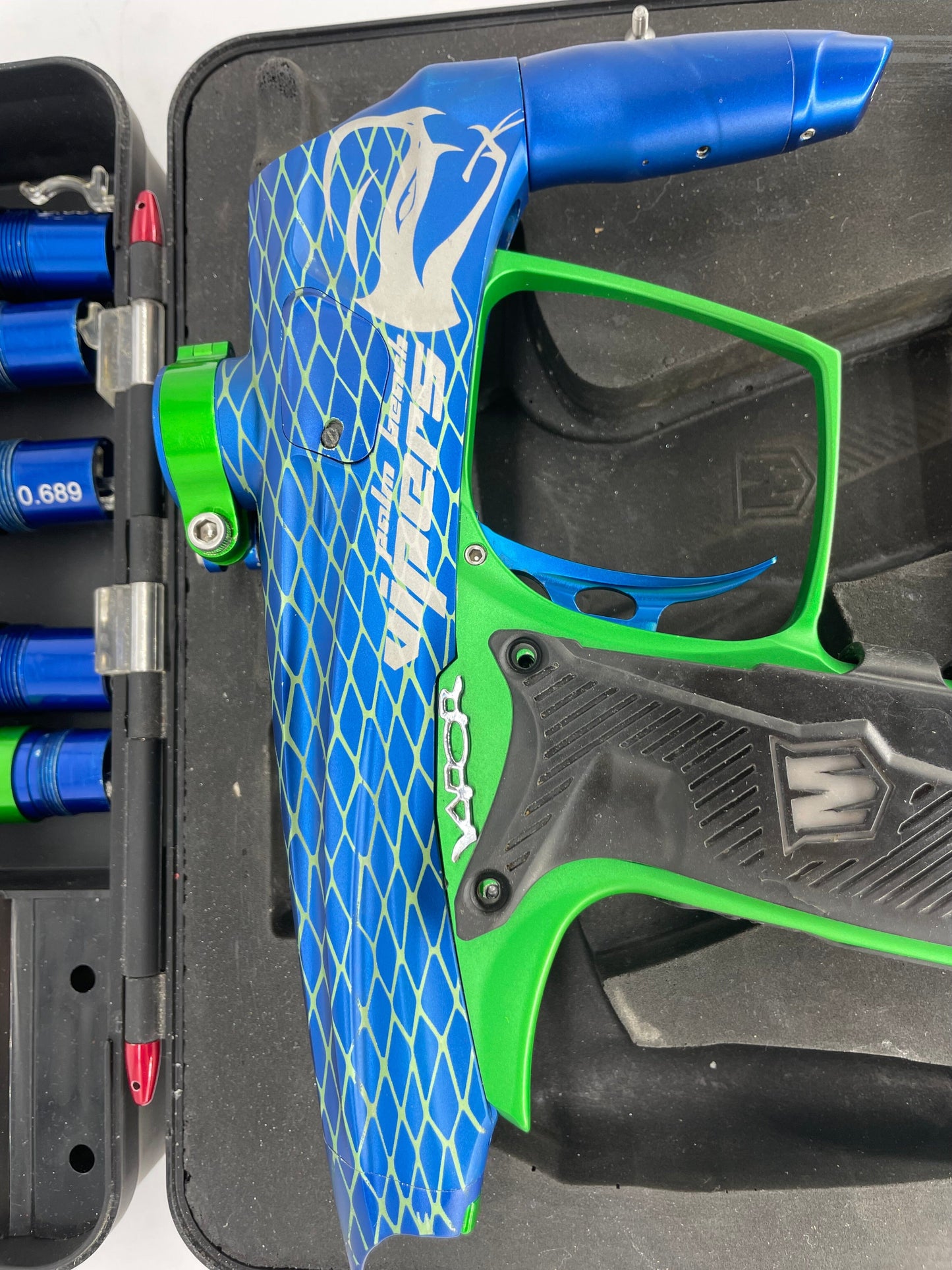Used BROKEN Machine Vapor Paintball Gun Paintball Gun from CPXBrosPaintball Buy/Sell/Trade Paintball Markers, New Paintball Guns, Paintball Hoppers, Paintball Masks, and Hormesis Headbands