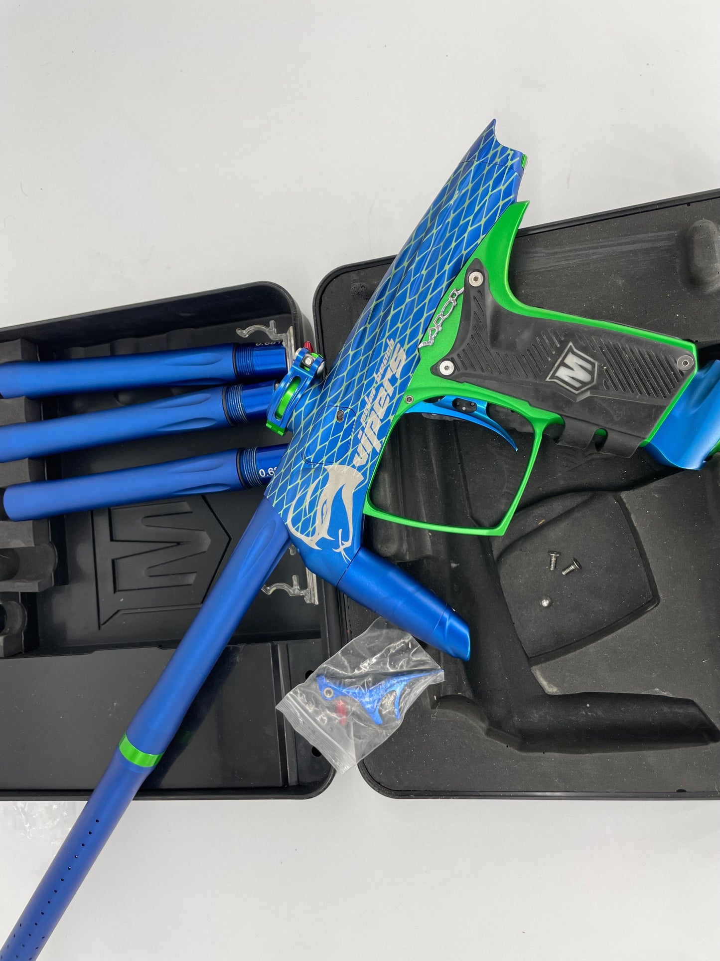 Used BROKEN Machine Vapor Paintball Gun Paintball Gun from CPXBrosPaintball Buy/Sell/Trade Paintball Markers, New Paintball Guns, Paintball Hoppers, Paintball Masks, and Hormesis Headbands