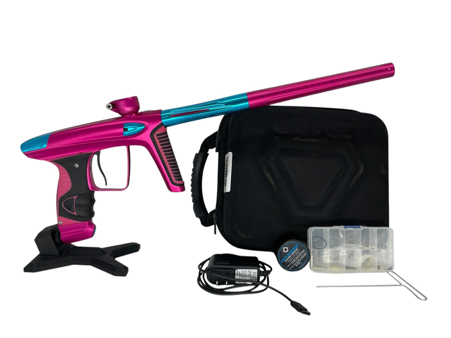 Used Dlx Luxe Ice Paintball Gun Pink/Cyan Paintball Gun from CPXBrosPaintball Buy/Sell/Trade Paintball Markers, New Paintball Guns, Paintball Hoppers, Paintball Masks, and Hormesis Headbands