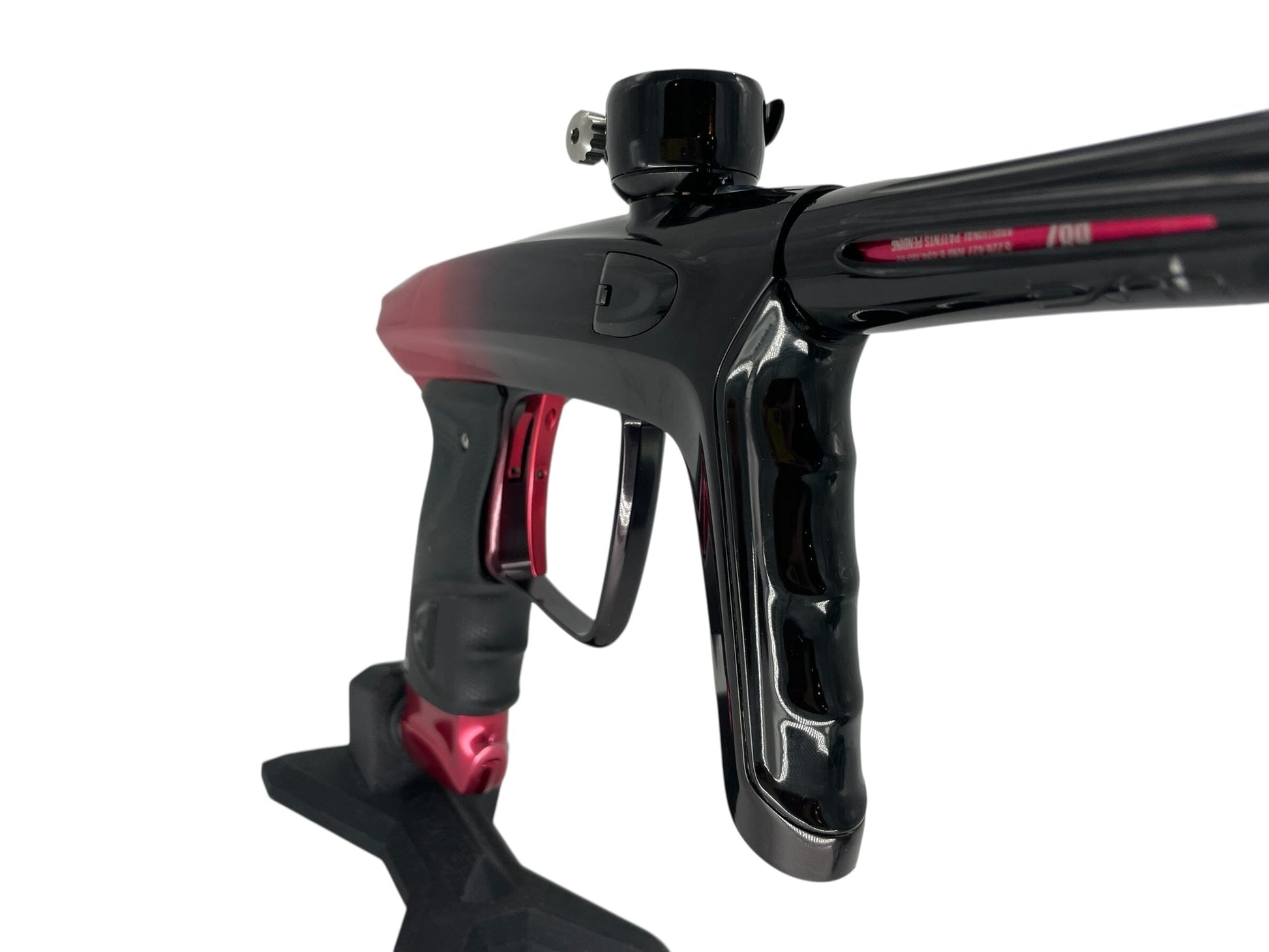 Used Dlx Luxe Tm40 Paintball Gun Red/Black Fade Paintball Gun from CPXBrosPaintball Buy/Sell/Trade Paintball Markers, New Paintball Guns, Paintball Hoppers, Paintball Masks, and Hormesis Headbands