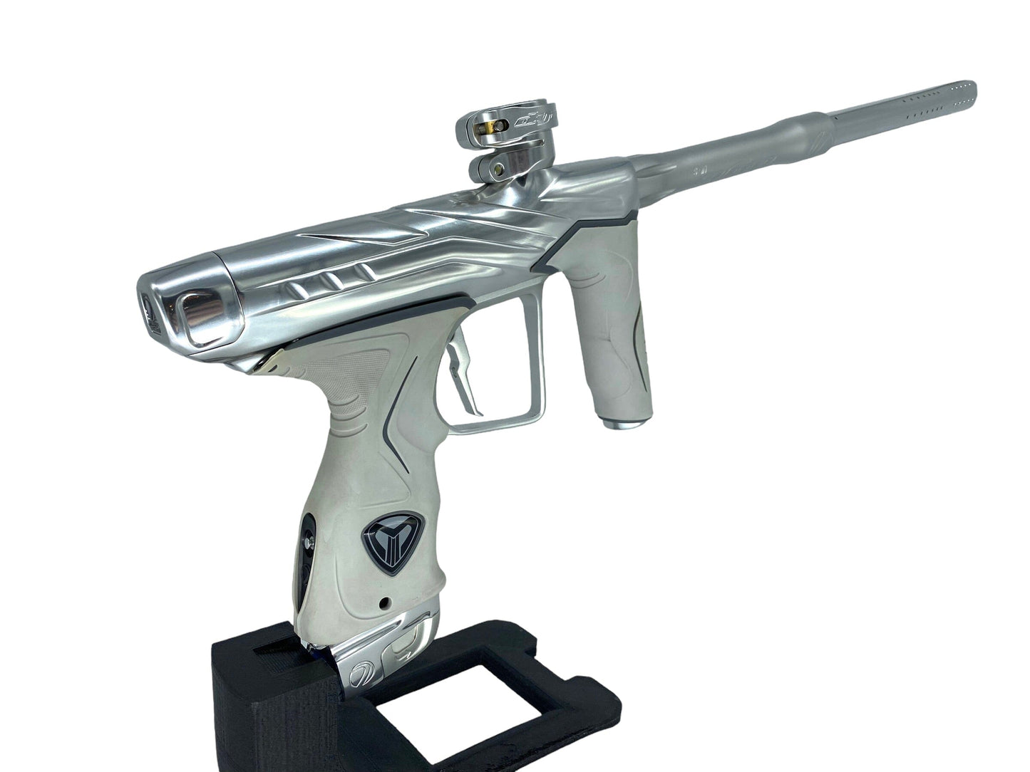Used Dye DLS Paintball Gun from CPXBrosPaintball Buy/Sell/Trade Paintball Markers, Paintball Hoppers, Paintball Masks, and Hormesis Headbands