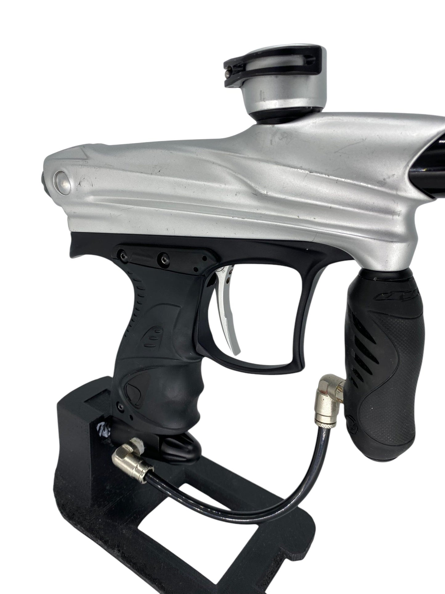 Used Dye Dm 9 Paintball Gun Paintball Gun from CPXBrosPaintball Buy/Sell/Trade Paintball Markers, New Paintball Guns, Paintball Hoppers, Paintball Masks, and Hormesis Headbands