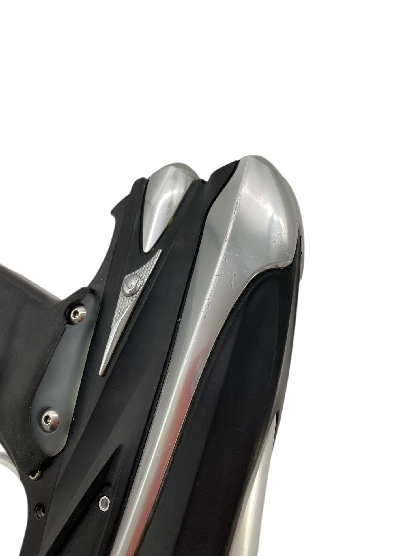 Used Dye Dmc Paintball Gun Black/Silver Paintball Gun from CPXBrosPaintball Buy/Sell/Trade Paintball Markers, New Paintball Guns, Paintball Hoppers, Paintball Masks, and Hormesis Headbands