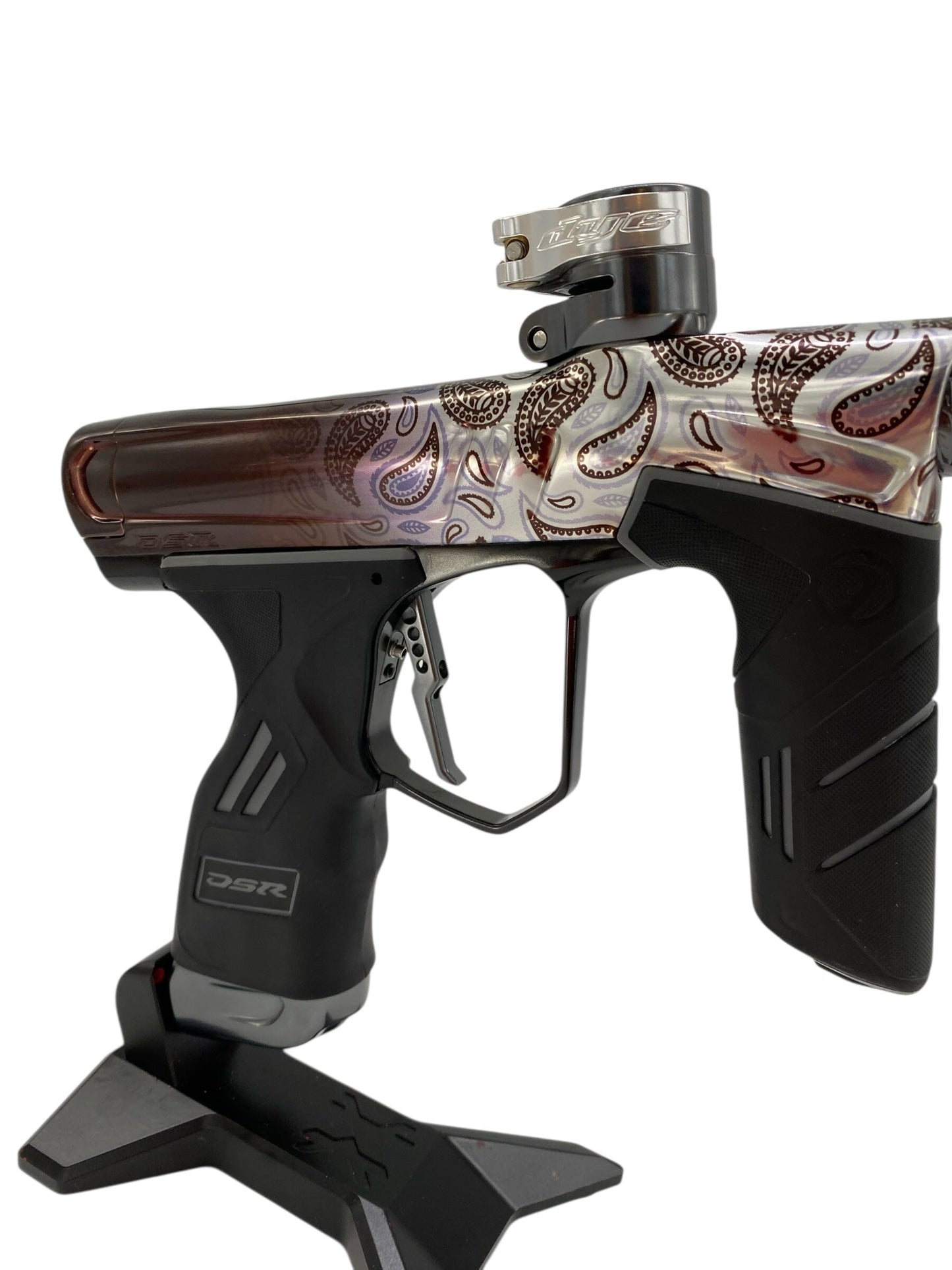 Used Dye Dsr+ Paintball Gun Bandana Paintball Gun from CPXBrosPaintball Buy/Sell/Trade Paintball Markers, New Paintball Guns, Paintball Hoppers, Paintball Masks, and Hormesis Headbands