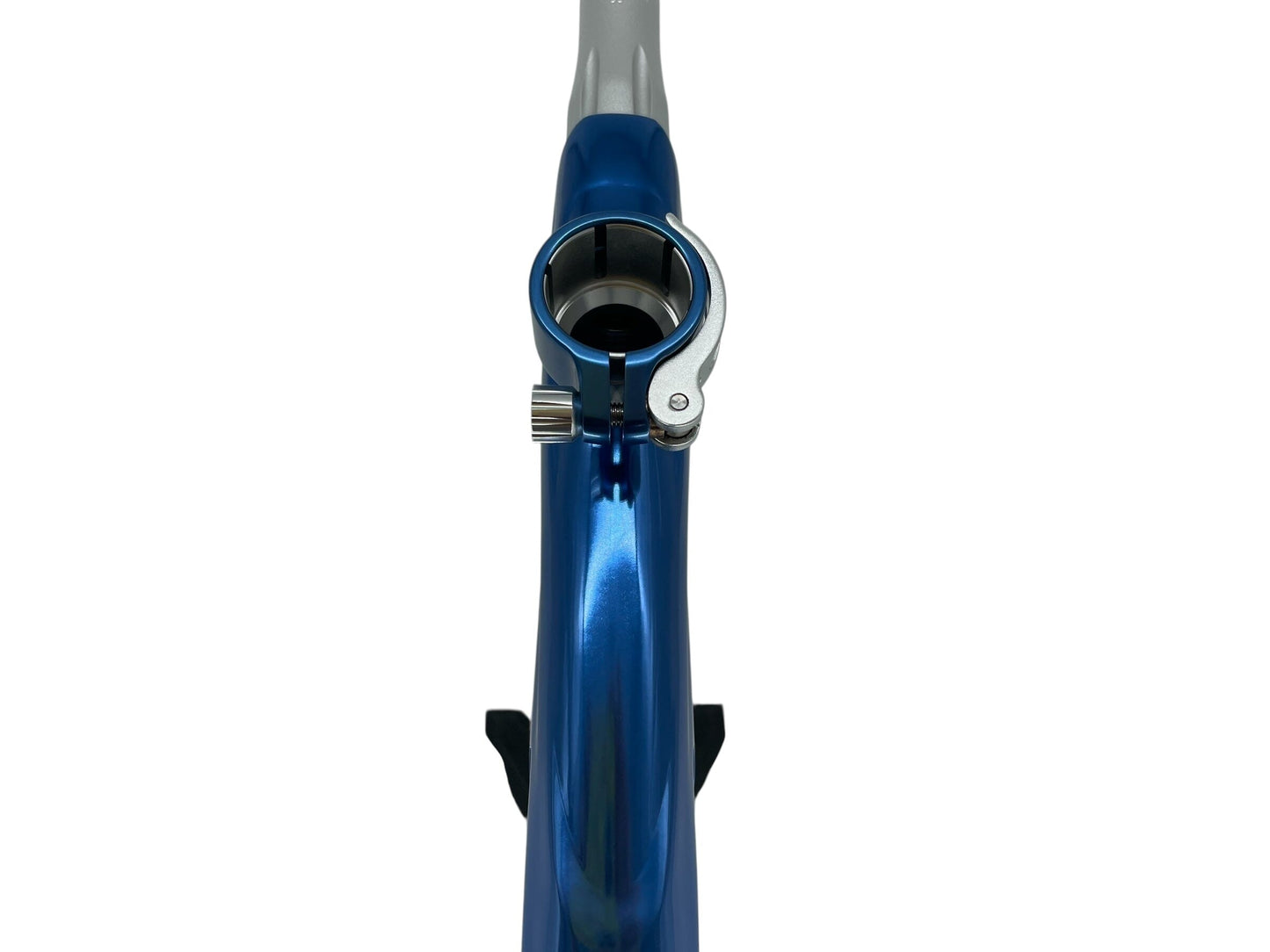 Used Dye M3+ Paintball Gun Blue/Silver Paintball Gun from CPXBrosPaintball Buy/Sell/Trade Paintball Markers, New Paintball Guns, Paintball Hoppers, Paintball Masks, and Hormesis Headbands