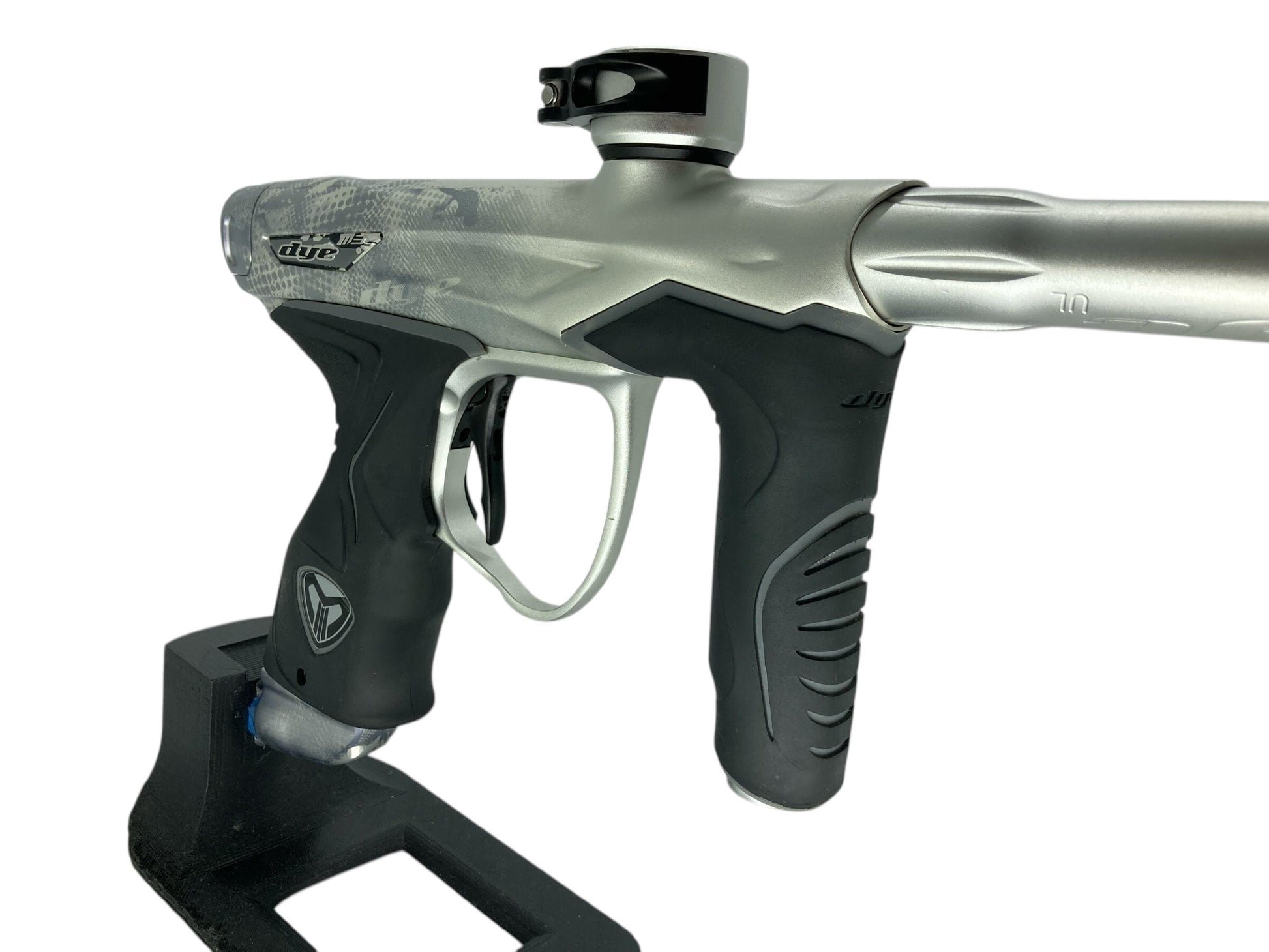 Used Dye M3s Paintball Gun Paintball Gun from CPXBrosPaintball Buy/Sell/Trade Paintball Markers, New Paintball Guns, Paintball Hoppers, Paintball Masks, and Hormesis Headbands