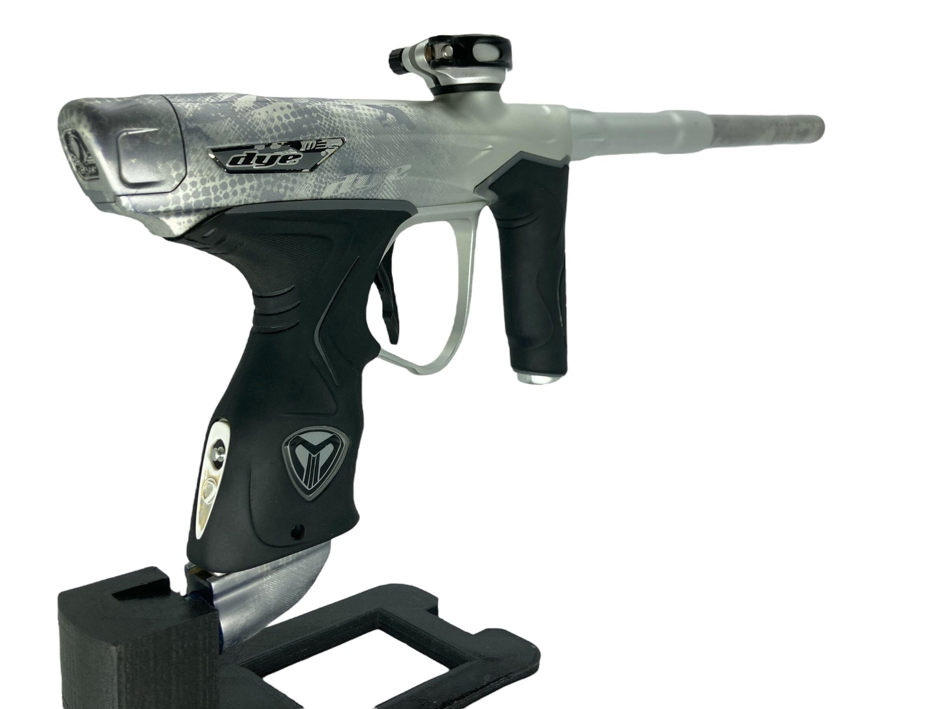 Used Dye M3s Paintball Gun Paintball Gun from CPXBrosPaintball Buy/Sell/Trade Paintball Markers, New Paintball Guns, Paintball Hoppers, Paintball Masks, and Hormesis Headbands