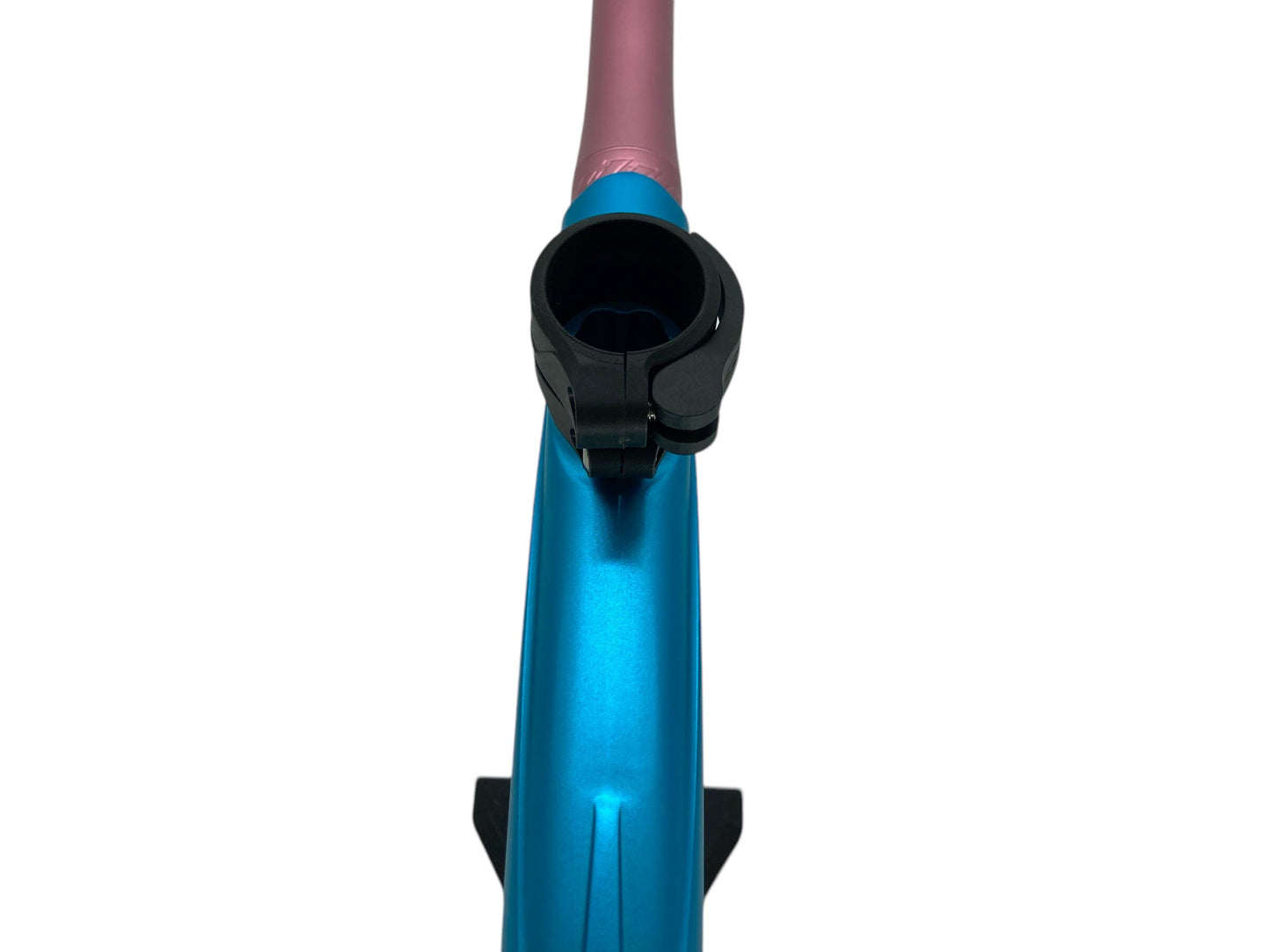 Used Dye Rize Czr Paintball Gun Paintball Gun from CPXBrosPaintball Buy/Sell/Trade Paintball Markers, New Paintball Guns, Paintball Hoppers, Paintball Masks, and Hormesis Headbands