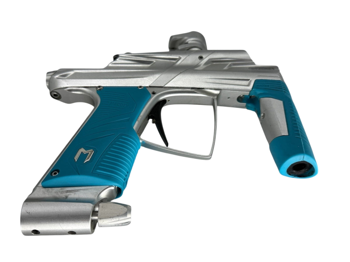Used MacDev Cyborg 6 Paintball Gun Silver Paintball Gun from CPXBrosPaintball Buy/Sell/Trade Paintball Markers, New Paintball Guns, Paintball Hoppers, Paintball Masks, and Hormesis Headbands