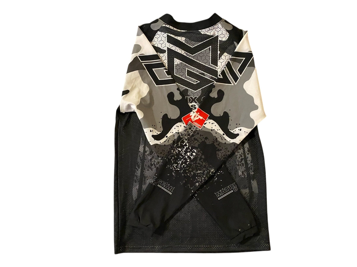 Used NEW MATRIX Snow Camo Paintball Jersey - size SMALL Paintball Gun from CPXBrosPaintball Buy/Sell/Trade Paintball Markers, New Paintball Guns, Paintball Hoppers, Paintball Masks, and Hormesis Headbands