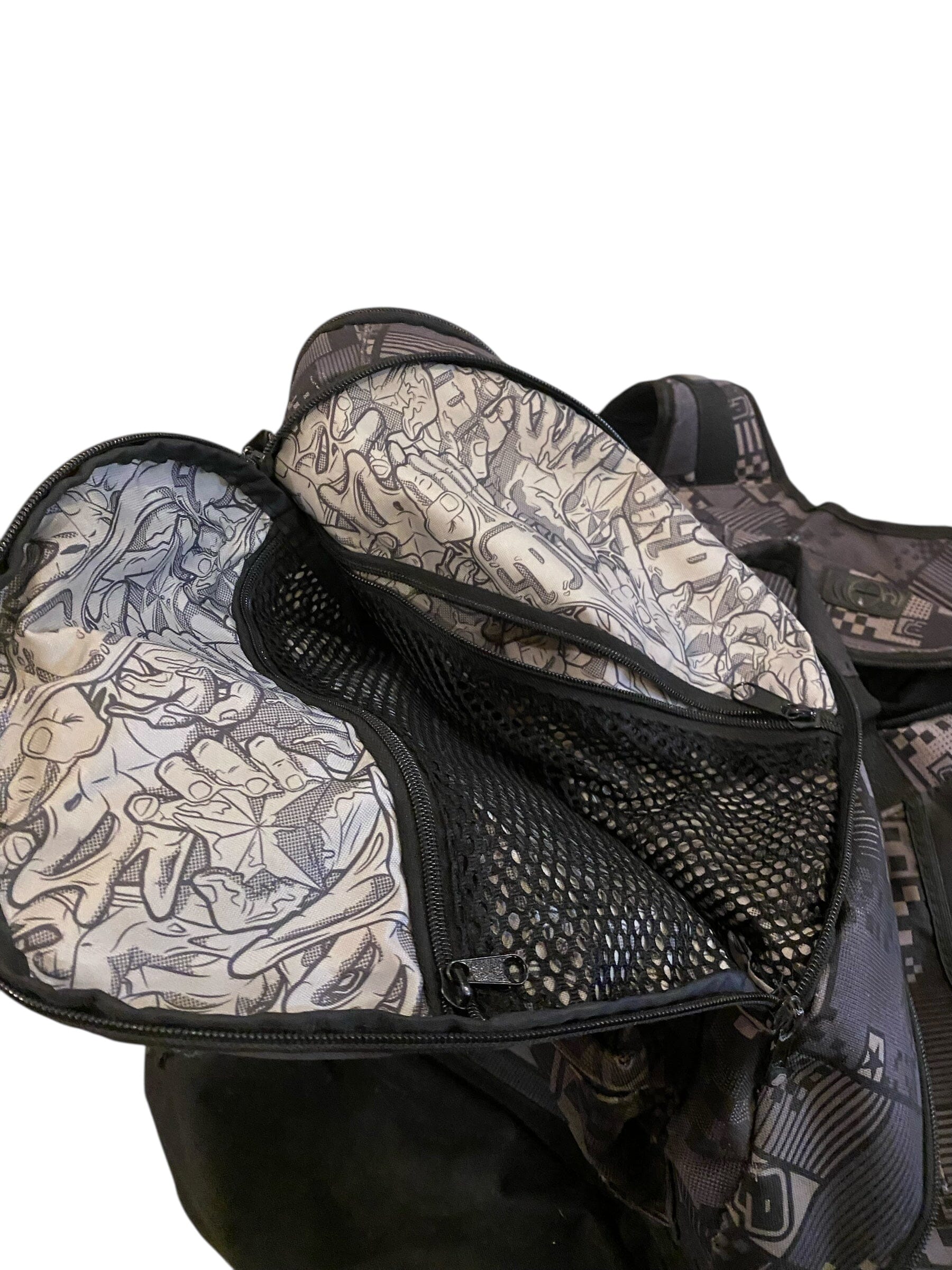 Used Planet Eclipse Backpack Paintball Gun from CPXBrosPaintball Buy/Sell/Trade Paintball Markers, New Paintball Guns, Paintball Hoppers, Paintball Masks, and Hormesis Headbands