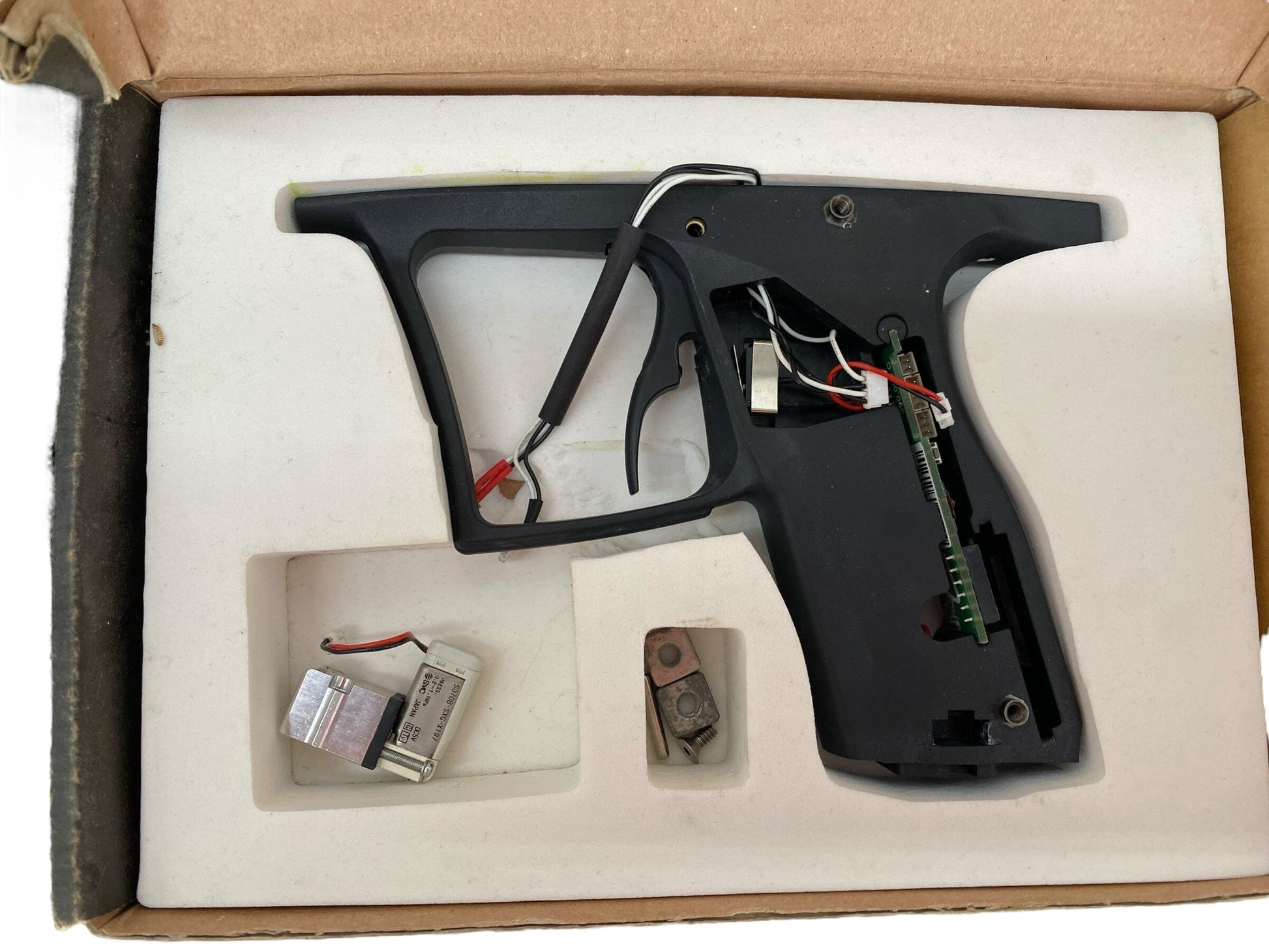 Used Planet Eclipse Gtek Paintball Gun With Mech Frame Banzai Splash Paintball Gun from CPXBrosPaintball Buy/Sell/Trade Paintball Markers, New Paintball Guns, Paintball Hoppers, Paintball Masks, and Hormesis Headbands