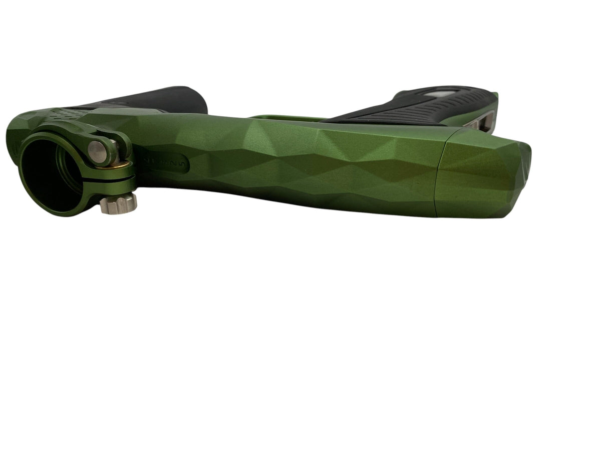 Used Planet Eclipse Infamous 180r Diamond Cut Paintball Gun Green Paintball Gun from CPXBrosPaintball Buy/Sell/Trade Paintball Markers, New Paintball Guns, Paintball Hoppers, Paintball Masks, and Hormesis Headbands