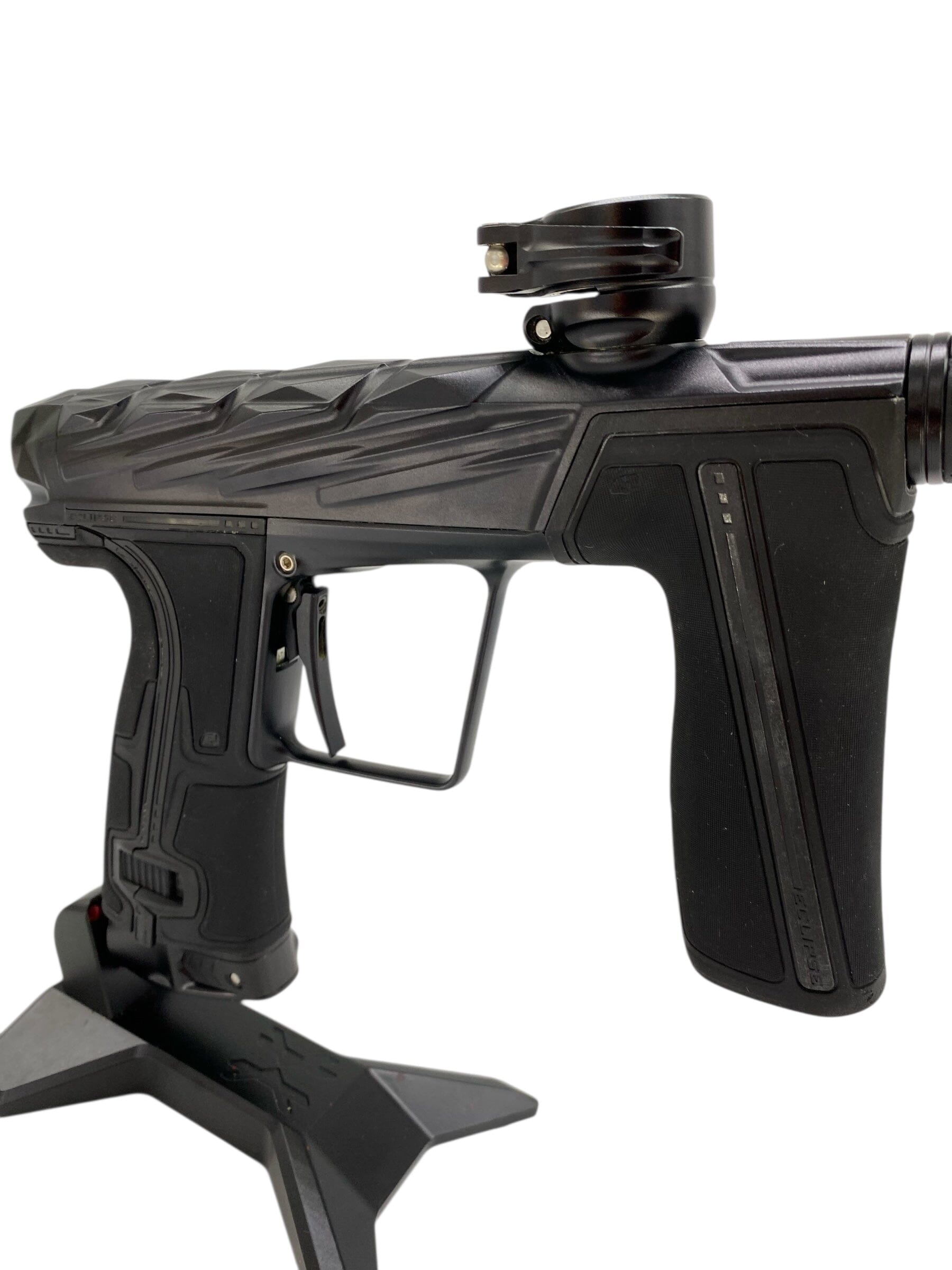 Used Planet Eclipse Infamous Geo R5 Paintball Gun Midnight Paintball Gun from CPXBrosPaintball Buy/Sell/Trade Paintball Markers, New Paintball Guns, Paintball Hoppers, Paintball Masks, and Hormesis Headbands