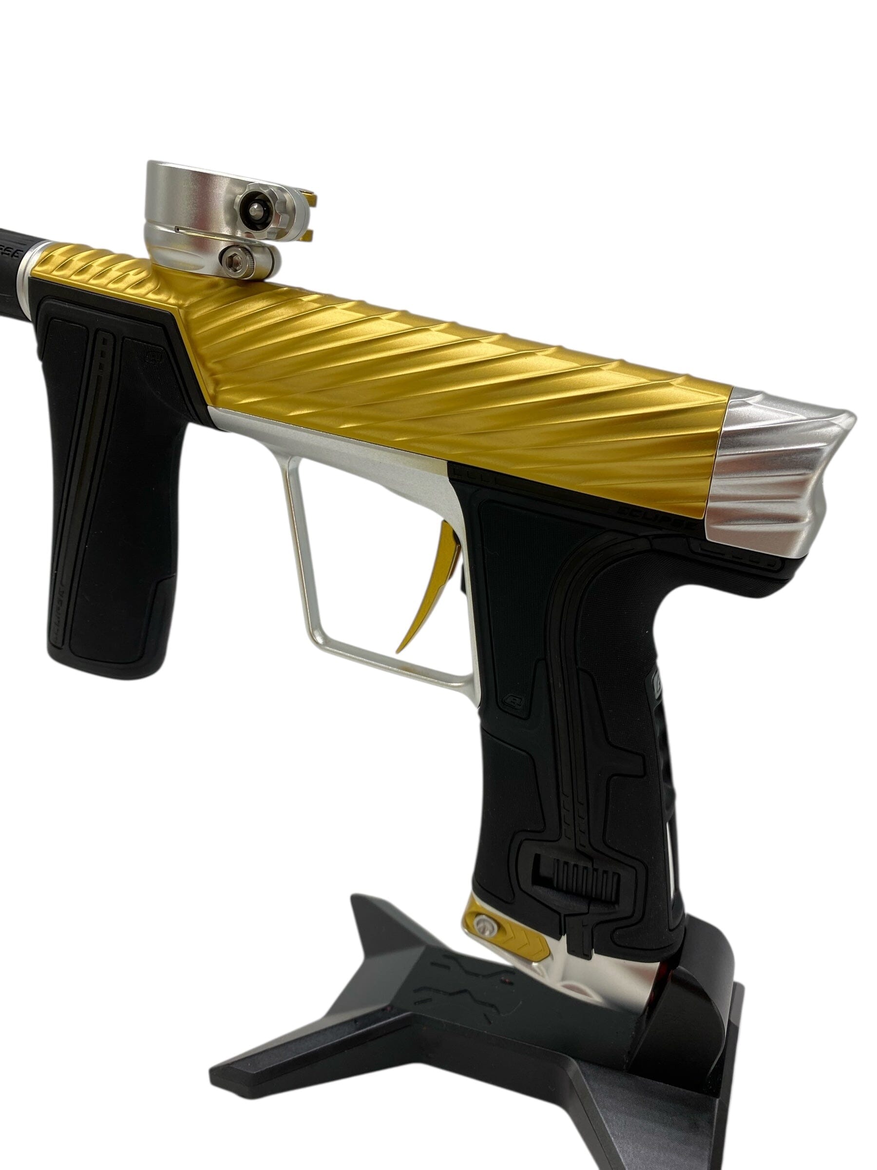 Used Planet Eclipse TWISTER Geo R5 Paintball Gun Gold/Silver Paintball Gun from CPXBrosPaintball Buy/Sell/Trade Paintball Markers, New Paintball Guns, Paintball Hoppers, Paintball Masks, and Hormesis Headbands