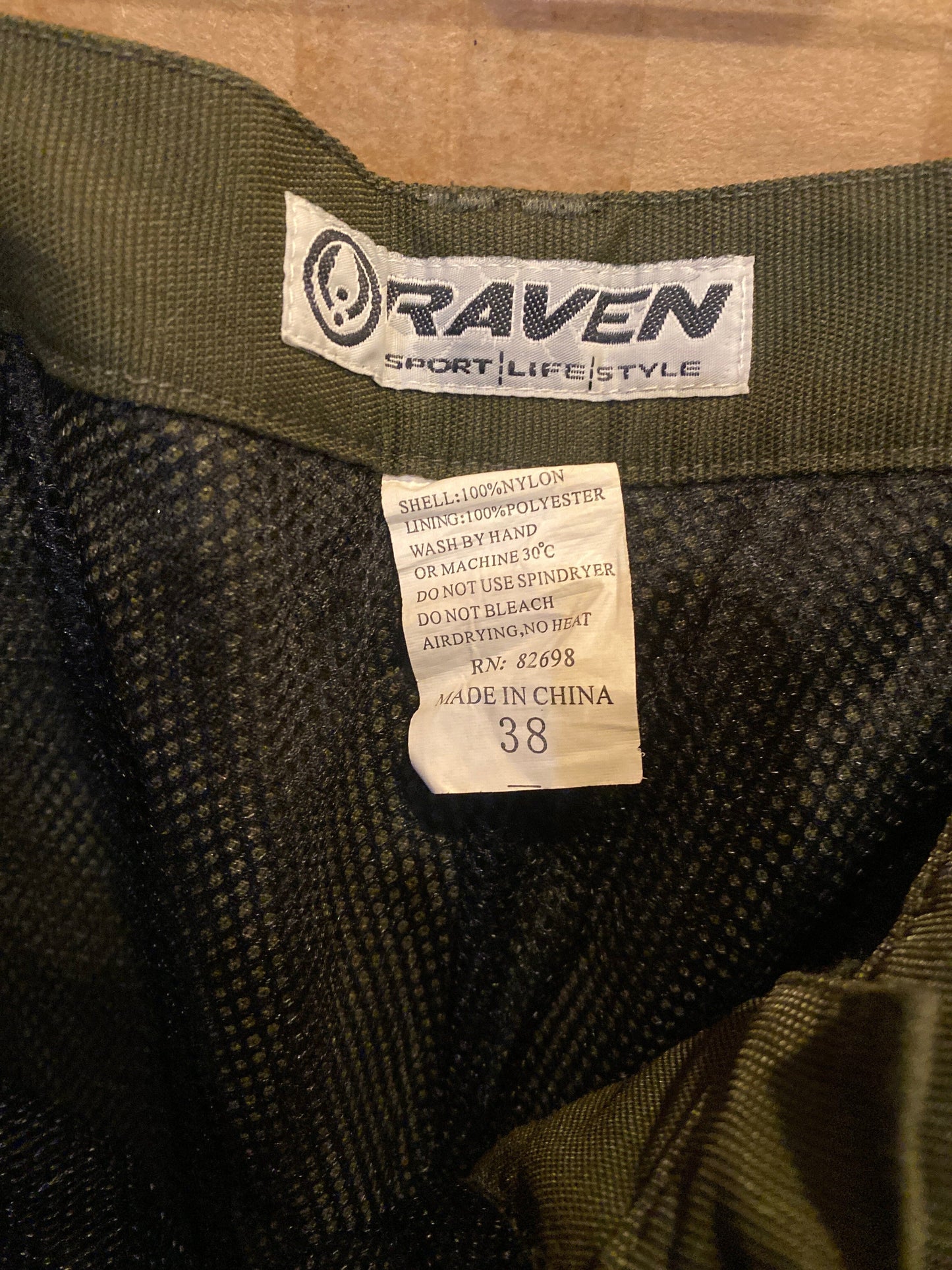 Used RAVEN Zippered Paintball Pants/Shorts : Size 38 Paintball Gun from CPXBrosPaintball Buy/Sell/Trade Paintball Markers, New Paintball Guns, Paintball Hoppers, Paintball Masks, and Hormesis Headbands