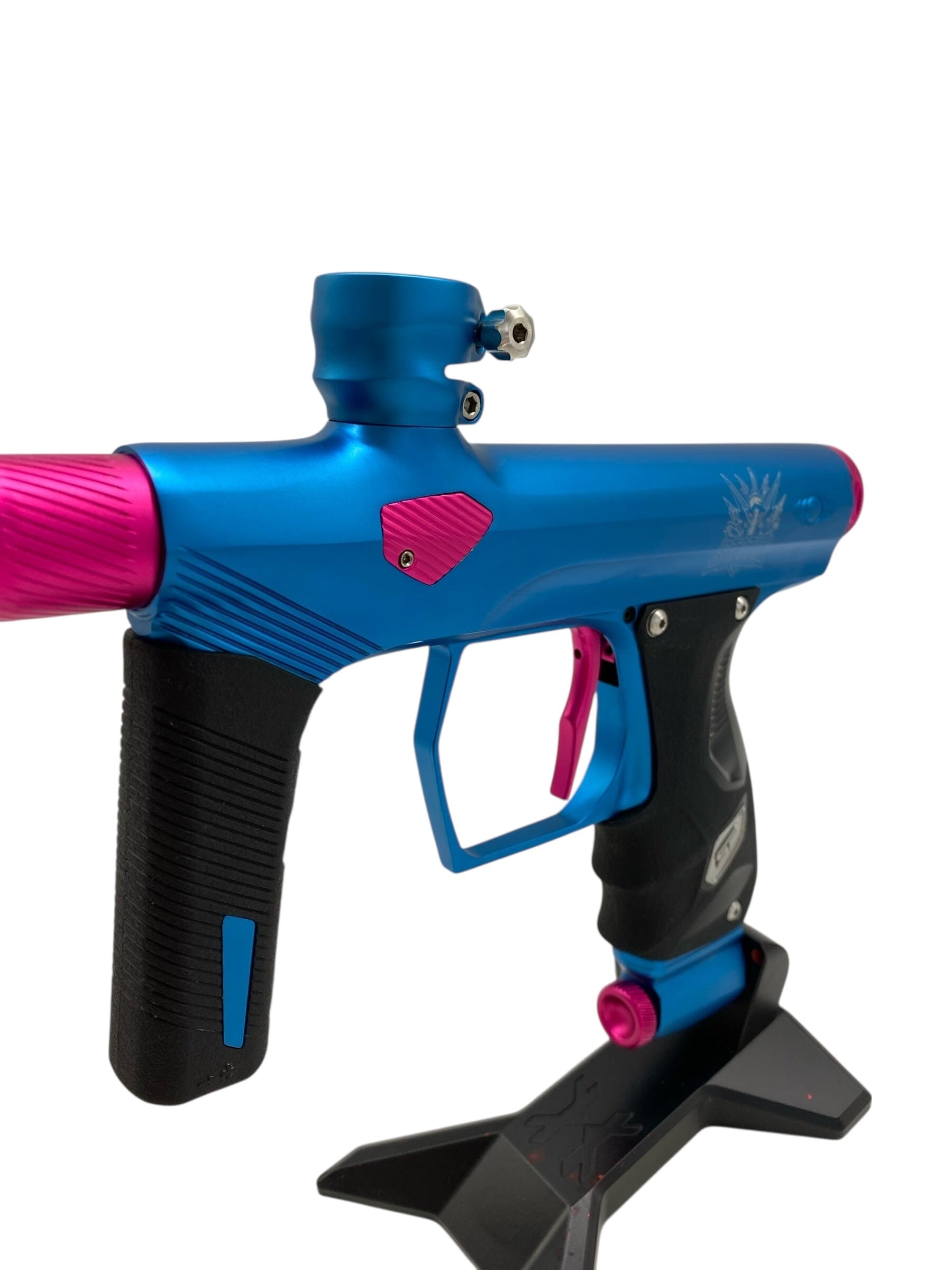 Used Sp Shocker Era Paintball Gun Blue/Pink Paintball Gun from CPXBrosPaintball Buy/Sell/Trade Paintball Markers, New Paintball Guns, Paintball Hoppers, Paintball Masks, and Hormesis Headbands
