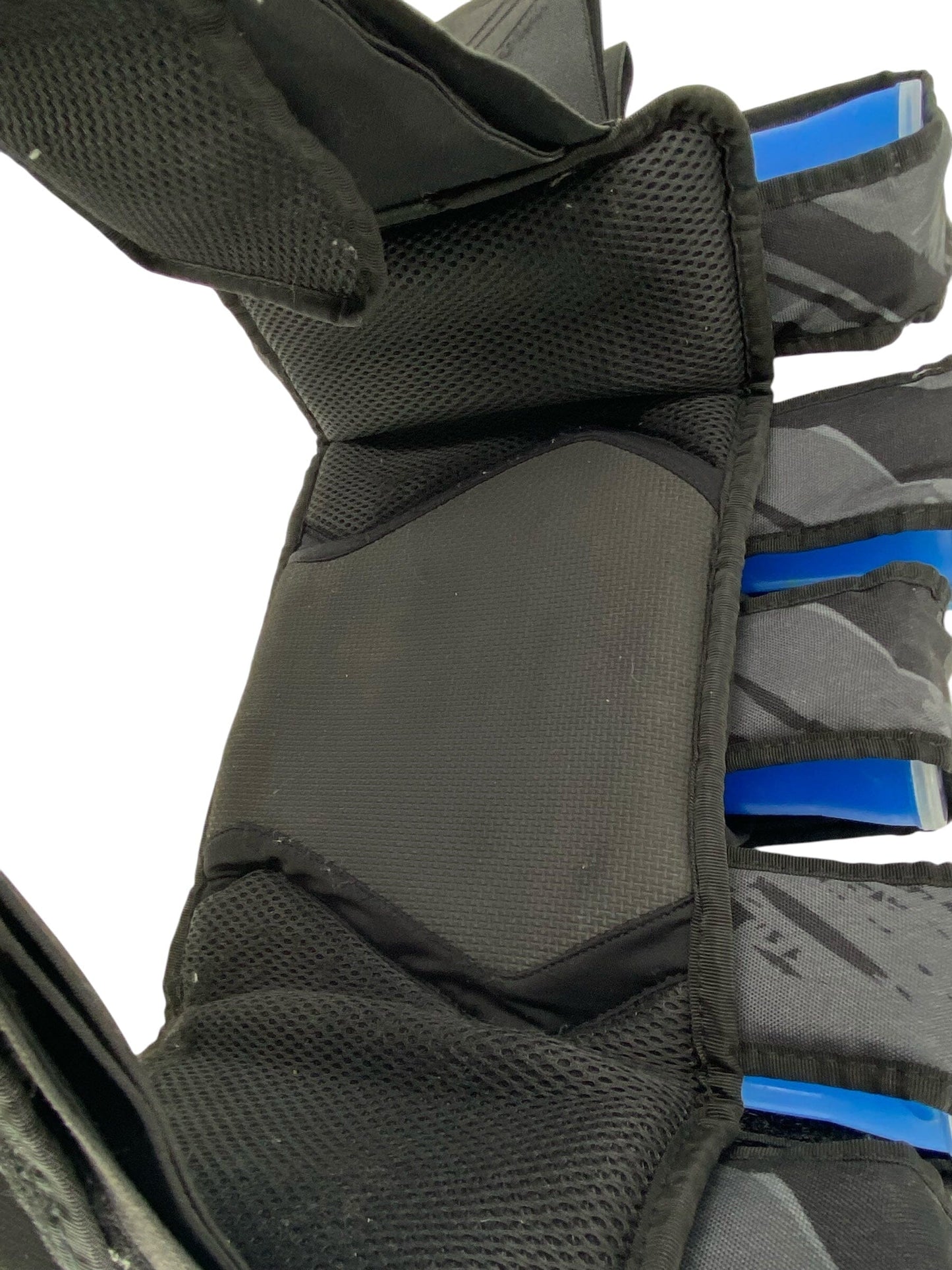 Used Virtue Elite 5+ Pack Harness - Graphic Black Paintball Gun from CPXBrosPaintball Buy/Sell/Trade Paintball Markers, New Paintball Guns, Paintball Hoppers, Paintball Masks, and Hormesis Headbands
