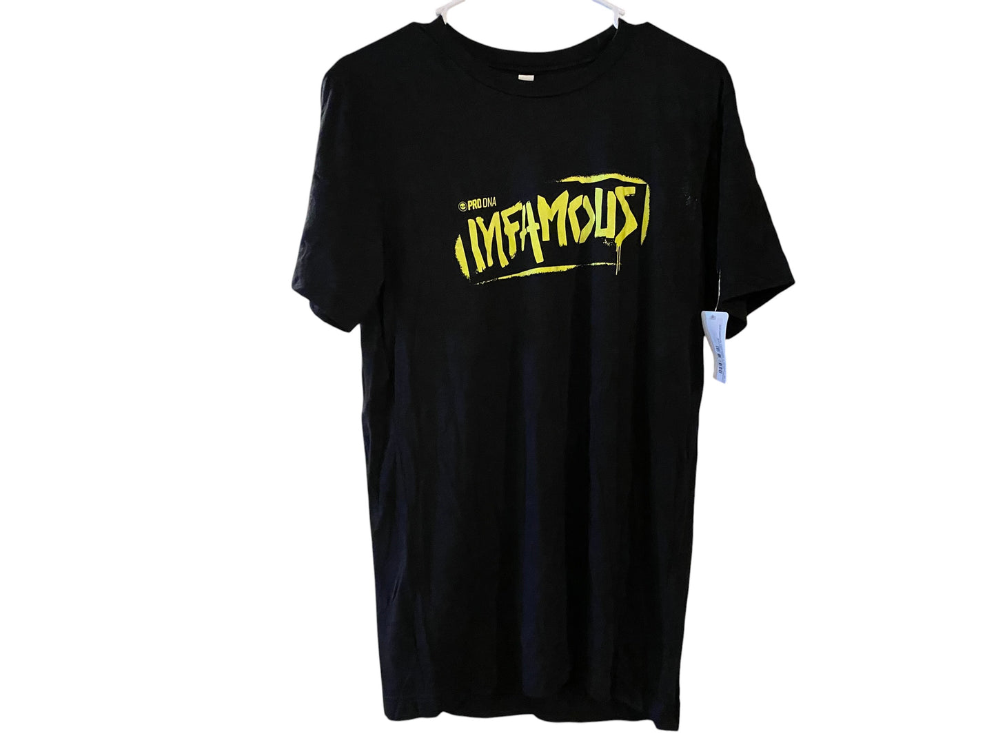 NEW INFAMOUS Cotton T Shirt : SIZE MEDIUM