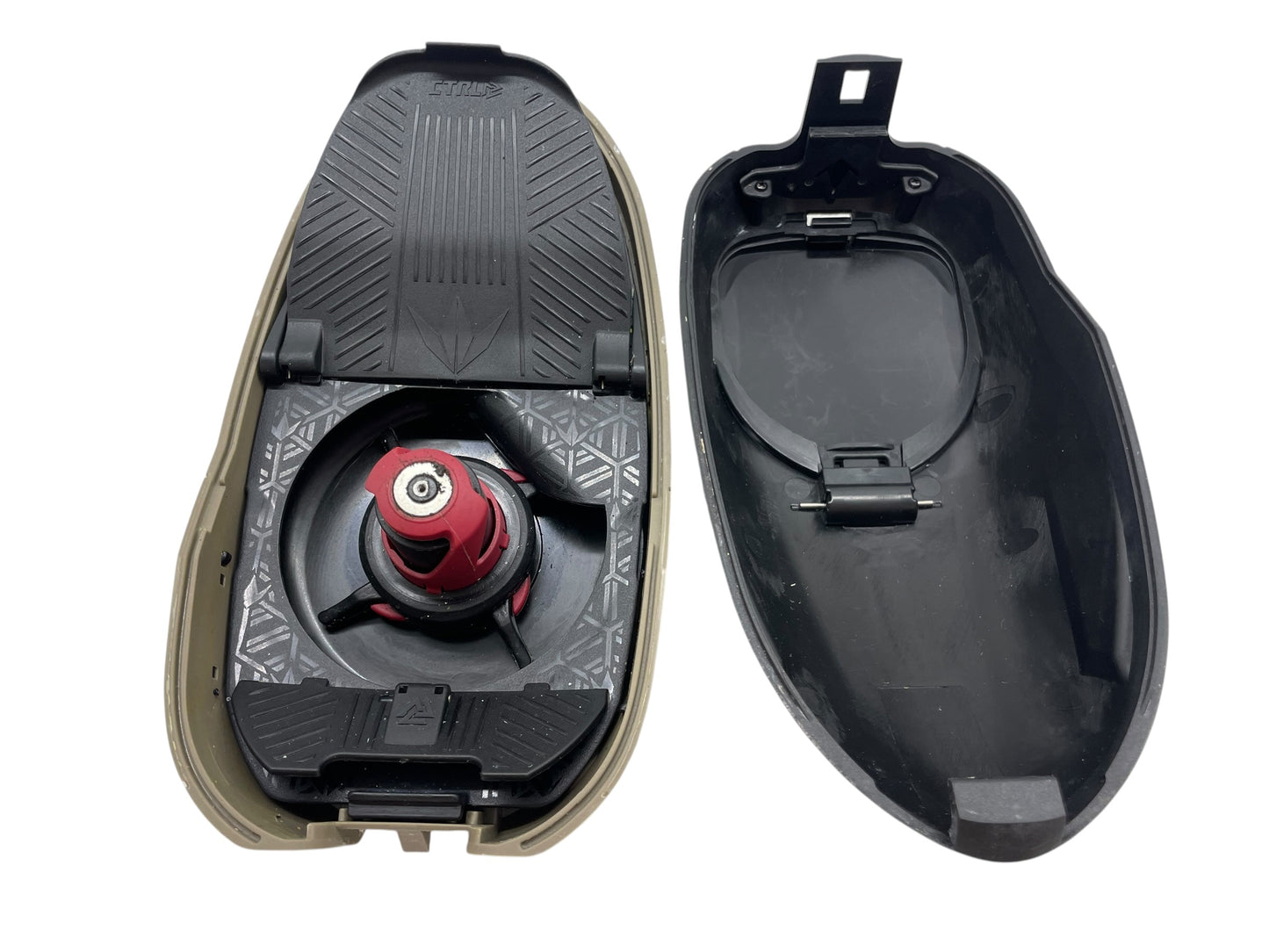 BunkerKings CTRL Black/Tan Paintball Hopper Loader