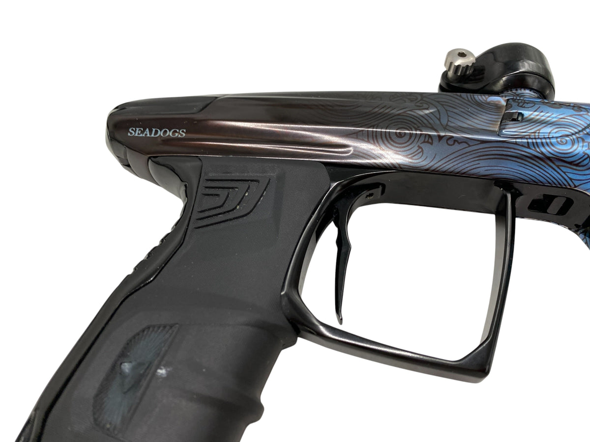 DLX Luxe Idol "Seadogs" Paintball Gun