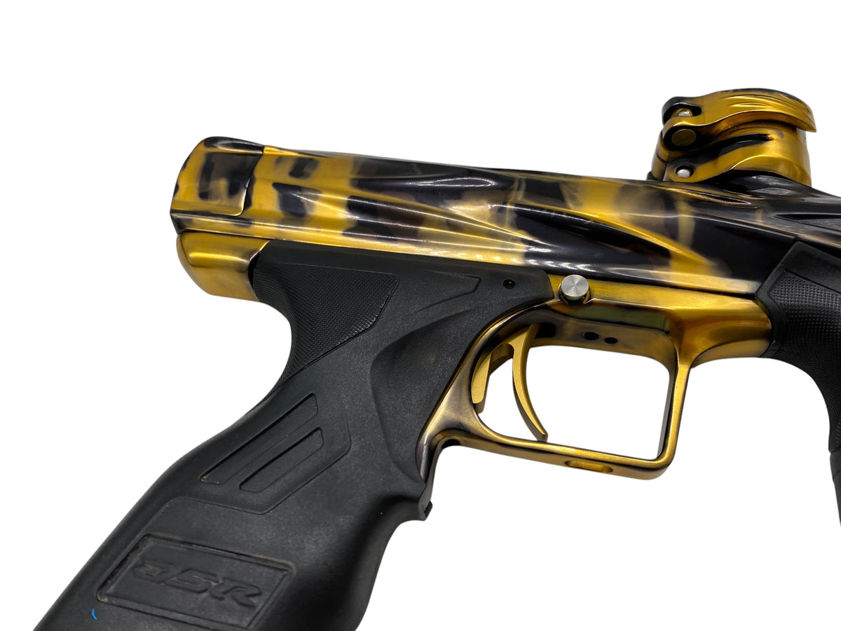 Dye Dark Edition DSR Black/Gold Acid Was + Matching Mech Frame Paintball Gun