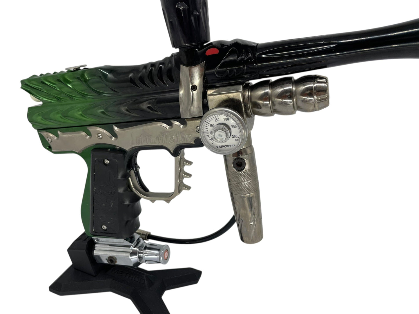 Used Bob Long 2k2 Dragon Intimidator Paintball Gun Black/Green Fade (RED DISC) Paintball Gun from CPXBrosPaintball Buy/Sell/Trade Paintball Markers, New Paintball Guns, Paintball Hoppers, Paintball Masks, and Hormesis Headbands