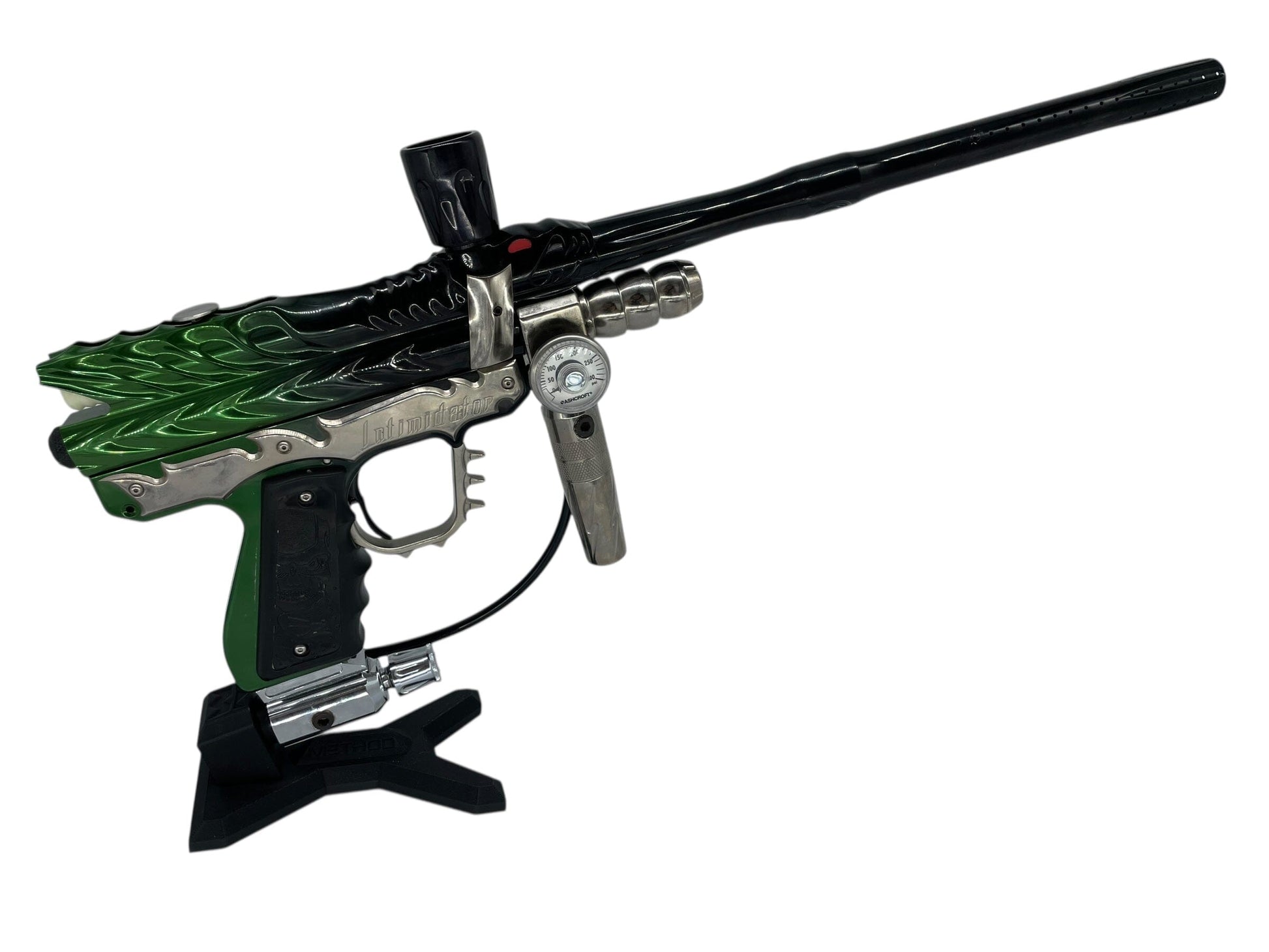 Used Bob Long 2k2 Dragon Intimidator Paintball Gun Black/Green Fade (RED DISC) Paintball Gun from CPXBrosPaintball Buy/Sell/Trade Paintball Markers, New Paintball Guns, Paintball Hoppers, Paintball Masks, and Hormesis Headbands