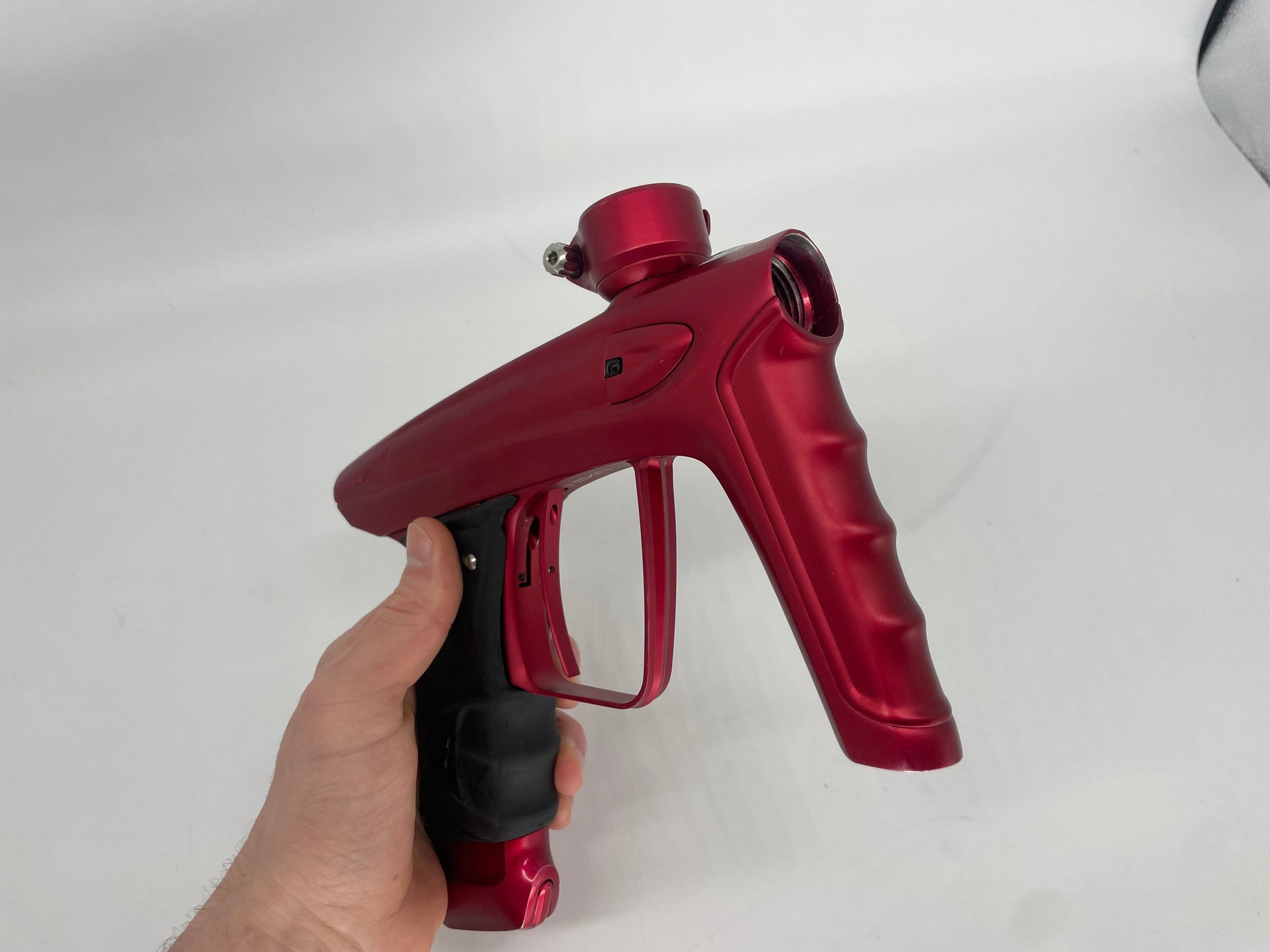 Used BROKEN Dlx Luxe Ice Paintball Gun Paintball Gun from CPXBrosPaintball Buy/Sell/Trade Paintball Markers, New Paintball Guns, Paintball Hoppers, Paintball Masks, and Hormesis Headbands