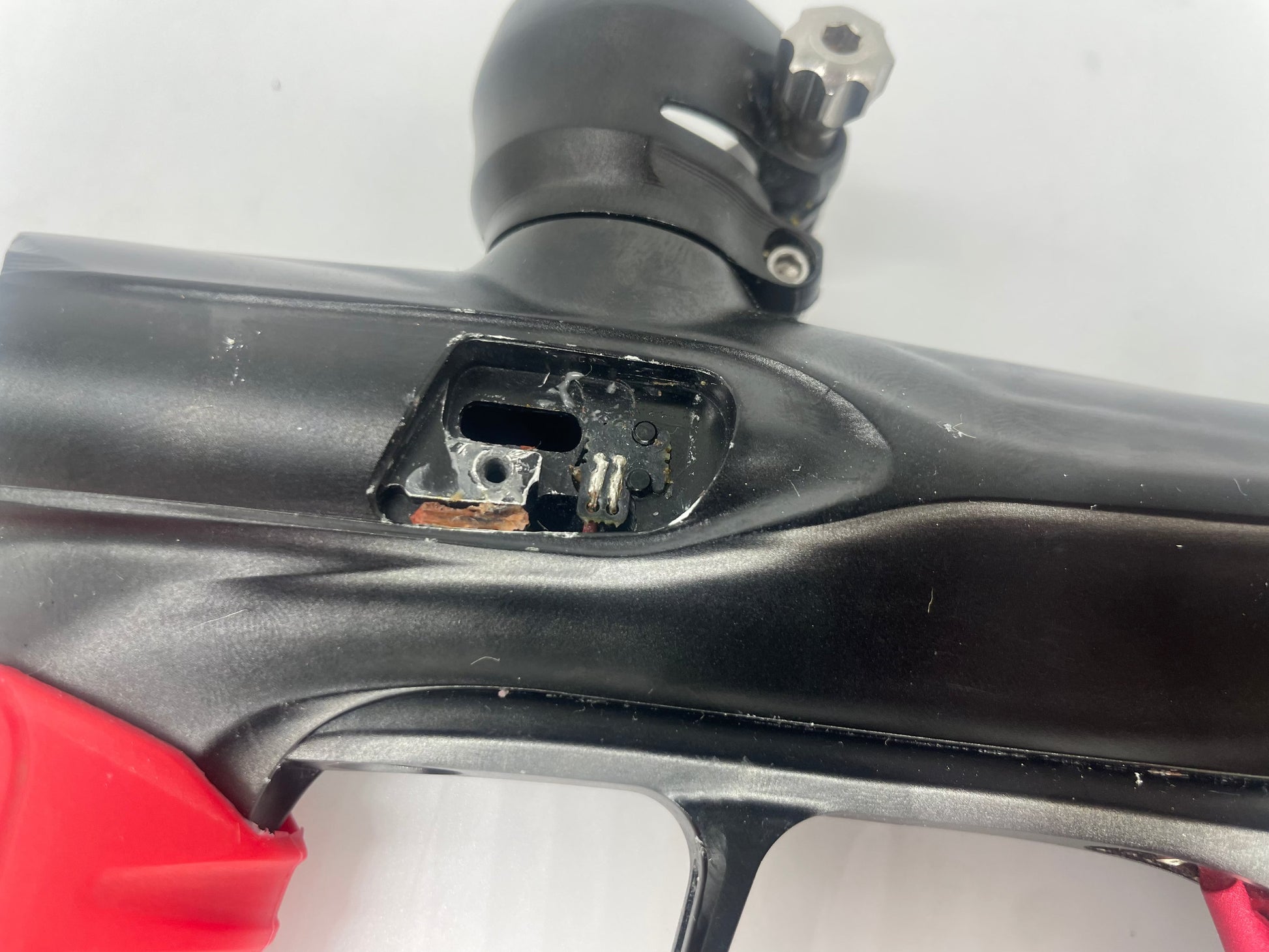 Used Broken Shocker Xls Paintball Gun Paintball Gun from CPXBrosPaintball Buy/Sell/Trade Paintball Markers, New Paintball Guns, Paintball Hoppers, Paintball Masks, and Hormesis Headbands