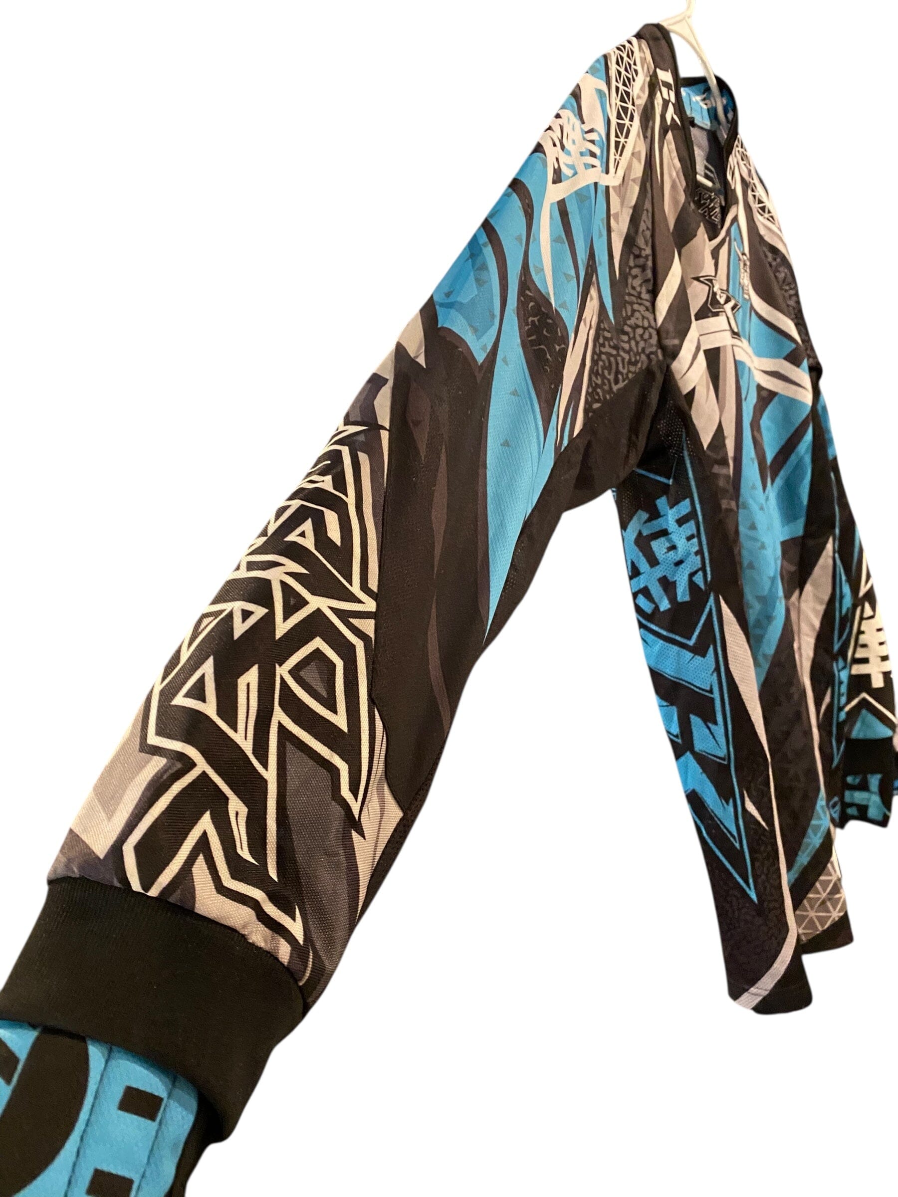 Used CK Fight Life Paintball Jersey : Size MEDIUM Paintball Gun from CPXBrosPaintball Buy/Sell/Trade Paintball Markers, New Paintball Guns, Paintball Hoppers, Paintball Masks, and Hormesis Headbands