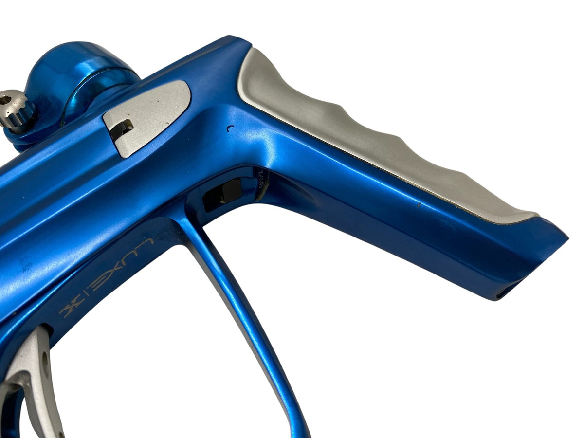 Used Dlx Luxe Ice Paintball Gun Blue/Silver Paintball Gun from CPXBrosPaintball Buy/Sell/Trade Paintball Markers, New Paintball Guns, Paintball Hoppers, Paintball Masks, and Hormesis Headbands
