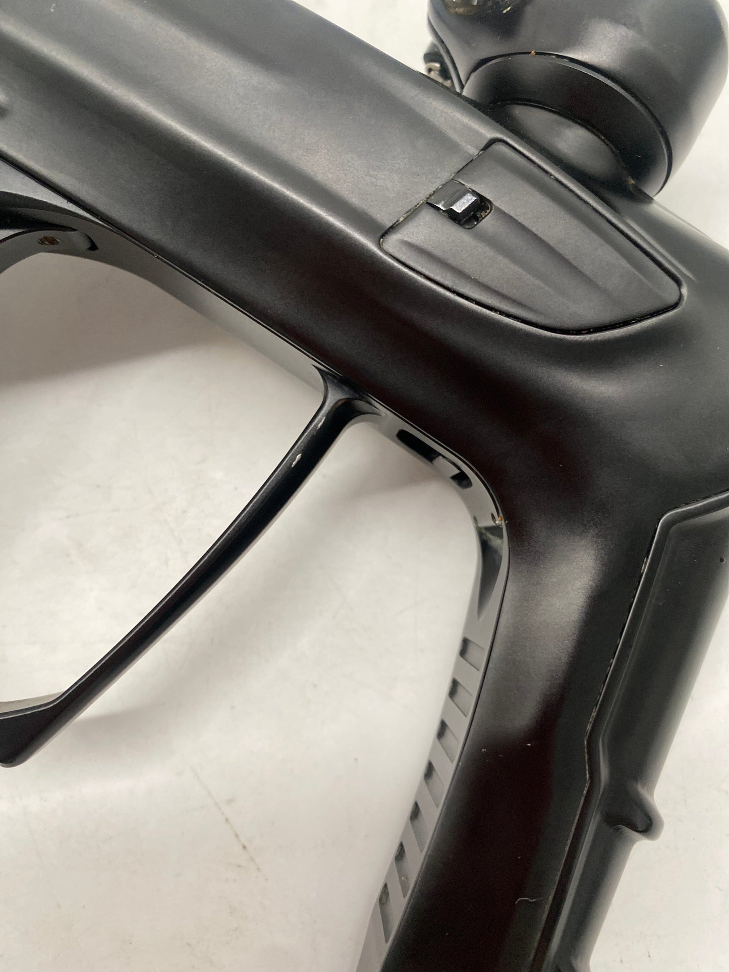 Used DLX Luxe Idol Midnight Paintball Gun Paintball Gun from CPXBrosPaintball Buy/Sell/Trade Paintball Markers, New Paintball Guns, Paintball Hoppers, Paintball Masks, and Hormesis Headbands