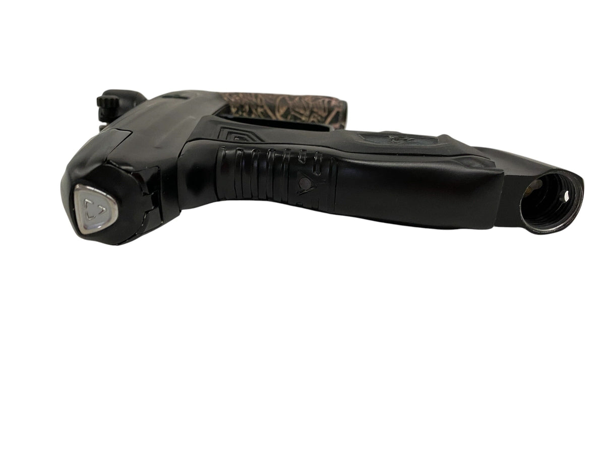 Used DLX Luxe Idol Midnight Paintball Gun Paintball Gun from CPXBrosPaintball Buy/Sell/Trade Paintball Markers, New Paintball Guns, Paintball Hoppers, Paintball Masks, and Hormesis Headbands