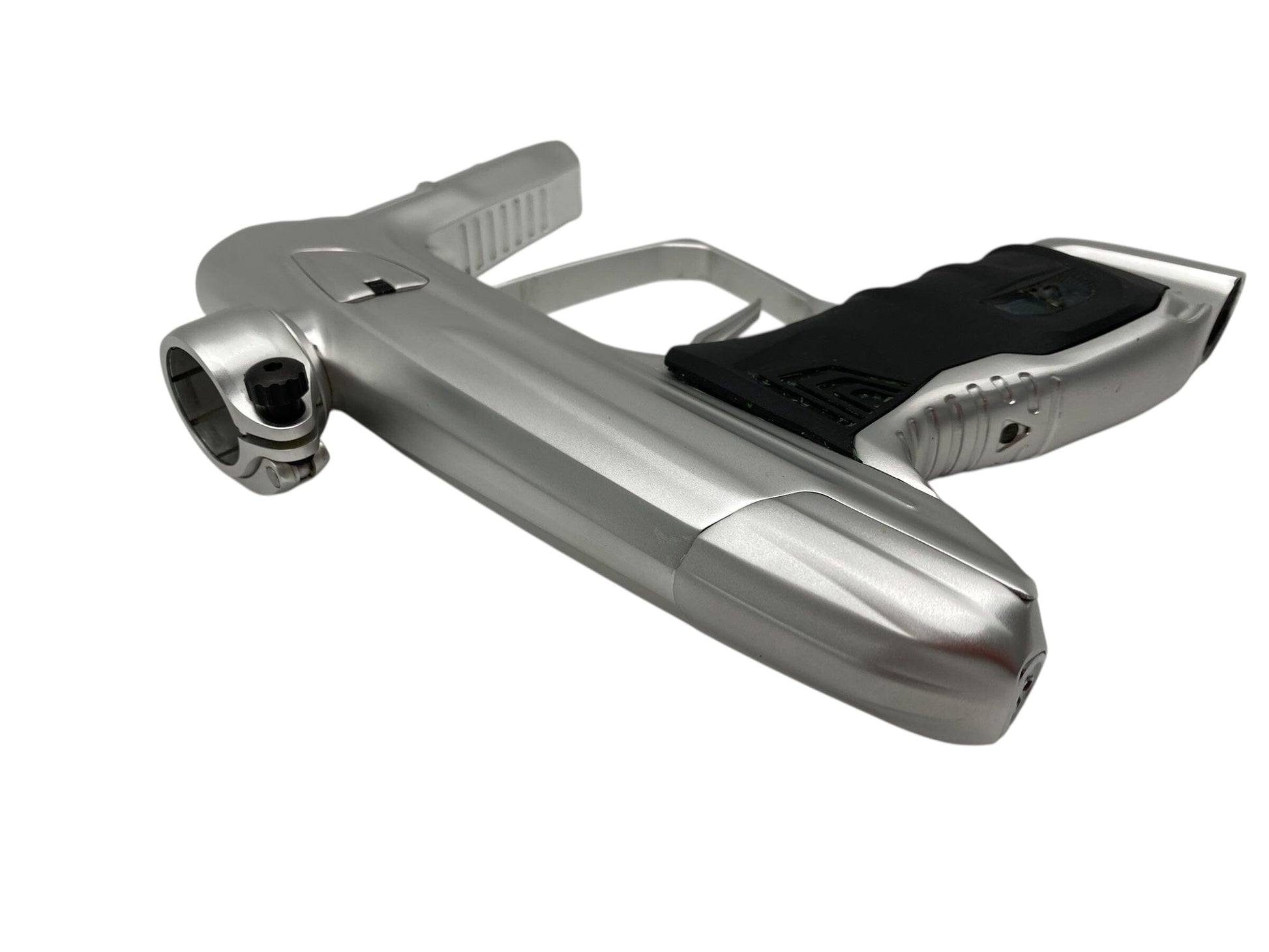 Used Dlx Luxe Idol Paintball Gun Silver Paintball Gun from CPXBrosPaintball Buy/Sell/Trade Paintball Markers, New Paintball Guns, Paintball Hoppers, Paintball Masks, and Hormesis Headbands
