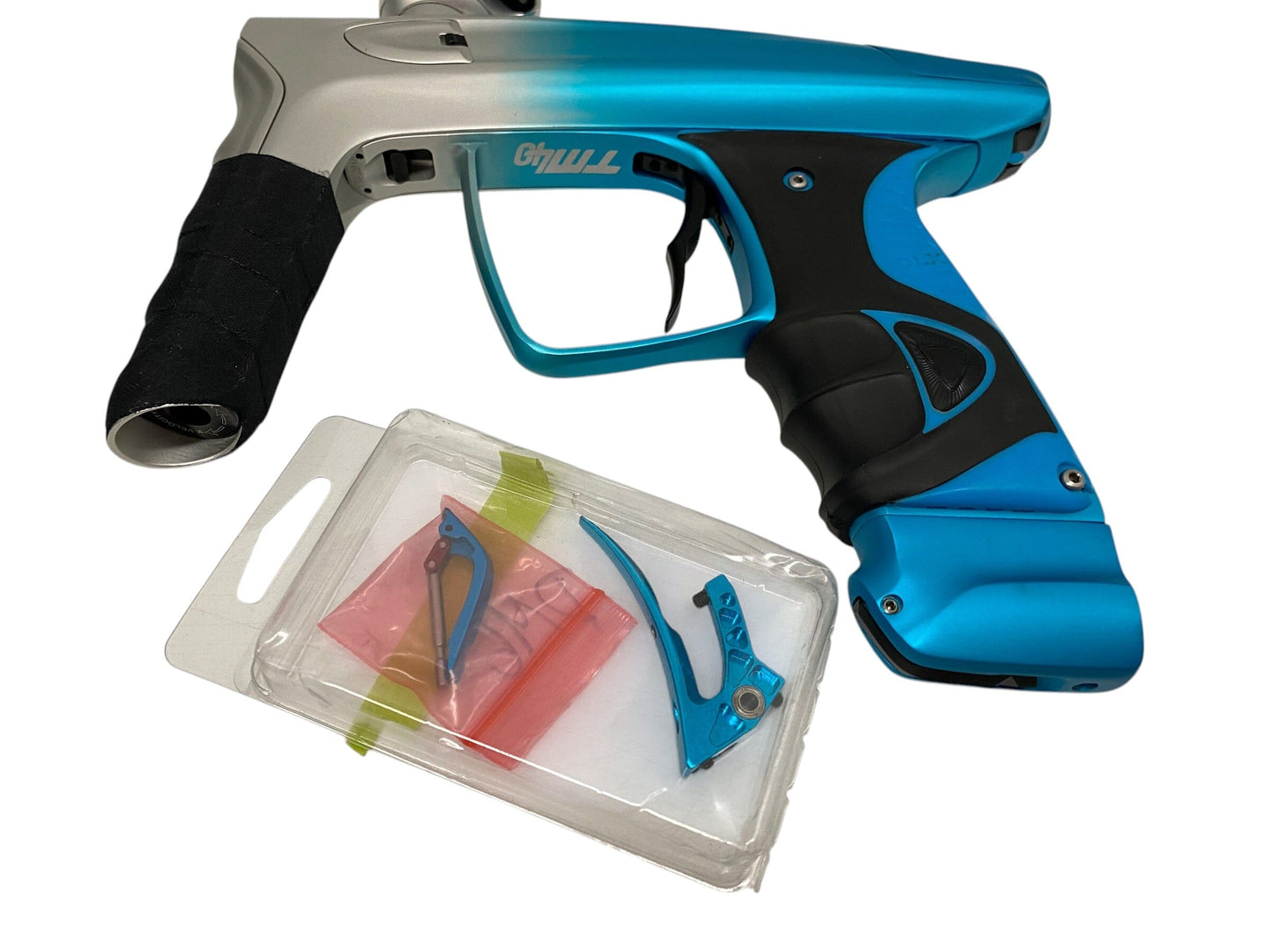 Used DLX Luxe TM40 Blue Fade Paintball Gun Paintball Gun from CPXBrosPaintball Buy/Sell/Trade Paintball Markers, New Paintball Guns, Paintball Hoppers, Paintball Masks, and Hormesis Headbands