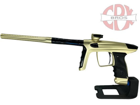 Used Dlx Luxe Tm40 Paintball Gun Paintball Gun from CPXBrosPaintball Buy/Sell/Trade Paintball Markers, New Paintball Guns, Paintball Hoppers, Paintball Masks, and Hormesis Headbands