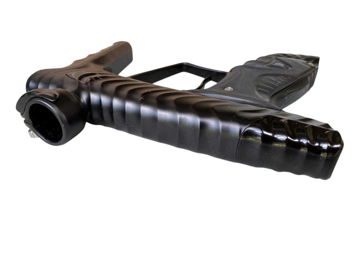 Used DLX LUXE X HK ARMY RIPPER DUST BLACK/GLOSS BLACK PAINTBALL GUN Paintball Gun from CPXBrosPaintball Buy/Sell/Trade Paintball Markers, New Paintball Guns, Paintball Hoppers, Paintball Masks, and Hormesis Headbands