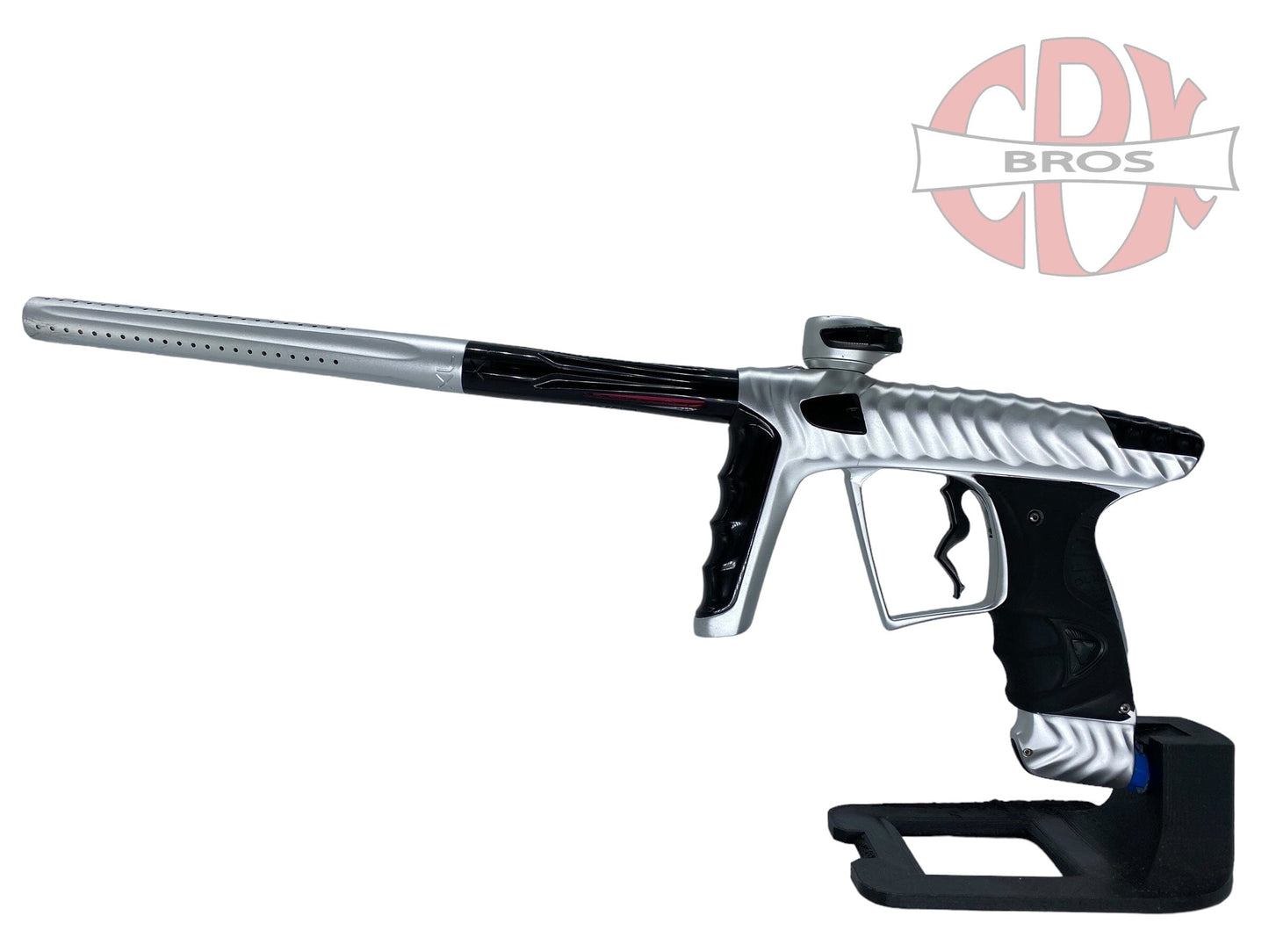 Used Dlx Luxe X Ripper Paintball Gun Paintball Gun from CPXBrosPaintball Buy/Sell/Trade Paintball Markers, New Paintball Guns, Paintball Hoppers, Paintball Masks, and Hormesis Headbands