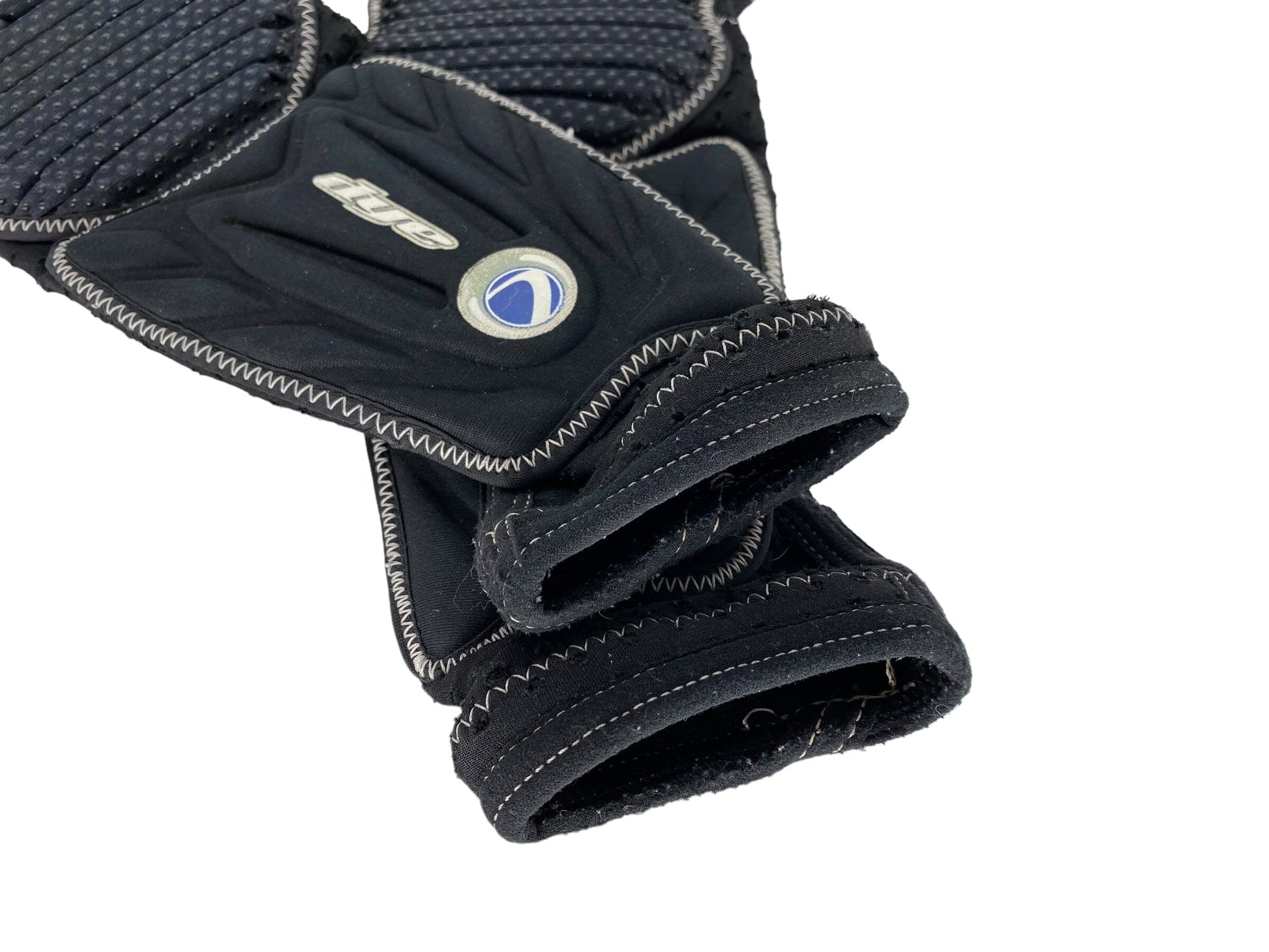 Used Dye Arm Pads Paintball Paintball Gun from CPXBrosPaintball Buy/Sell/Trade Paintball Markers, New Paintball Guns, Paintball Hoppers, Paintball Masks, and Hormesis Headbands