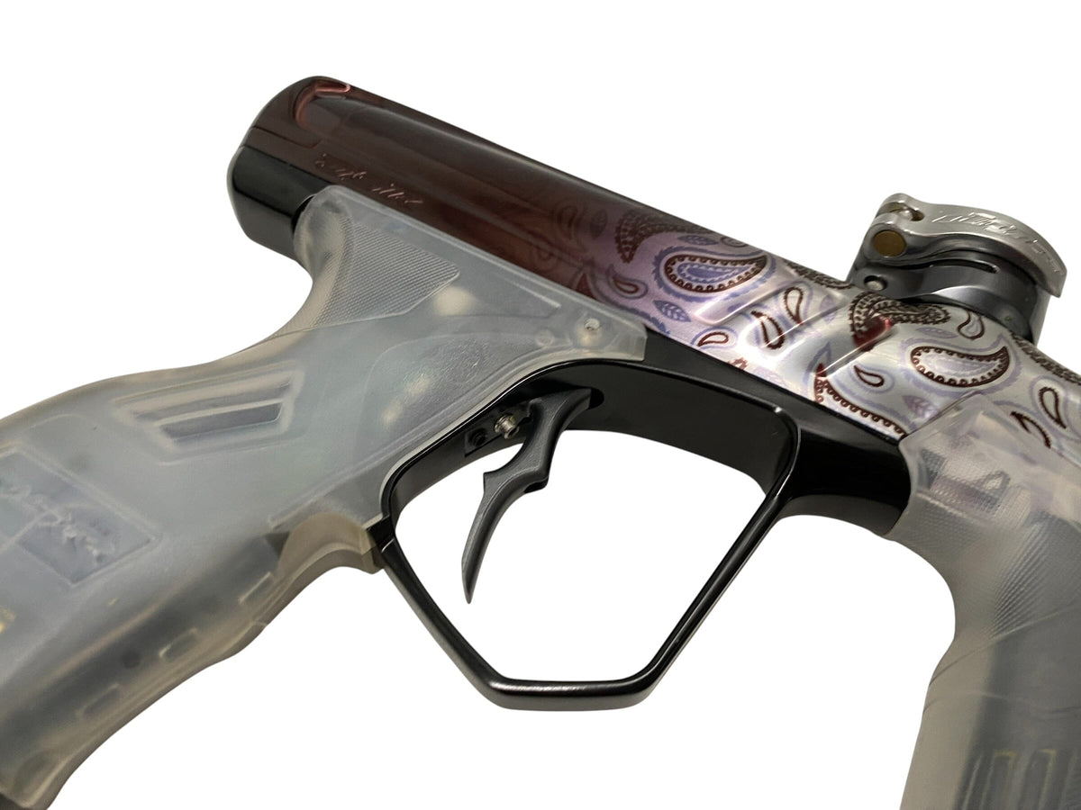 Used Dye Dsr+ Bandana White Paintball Gun Paintball Gun from CPXBrosPaintball Buy/Sell/Trade Paintball Markers, New Paintball Guns, Paintball Hoppers, Paintball Masks, and Hormesis Headbands