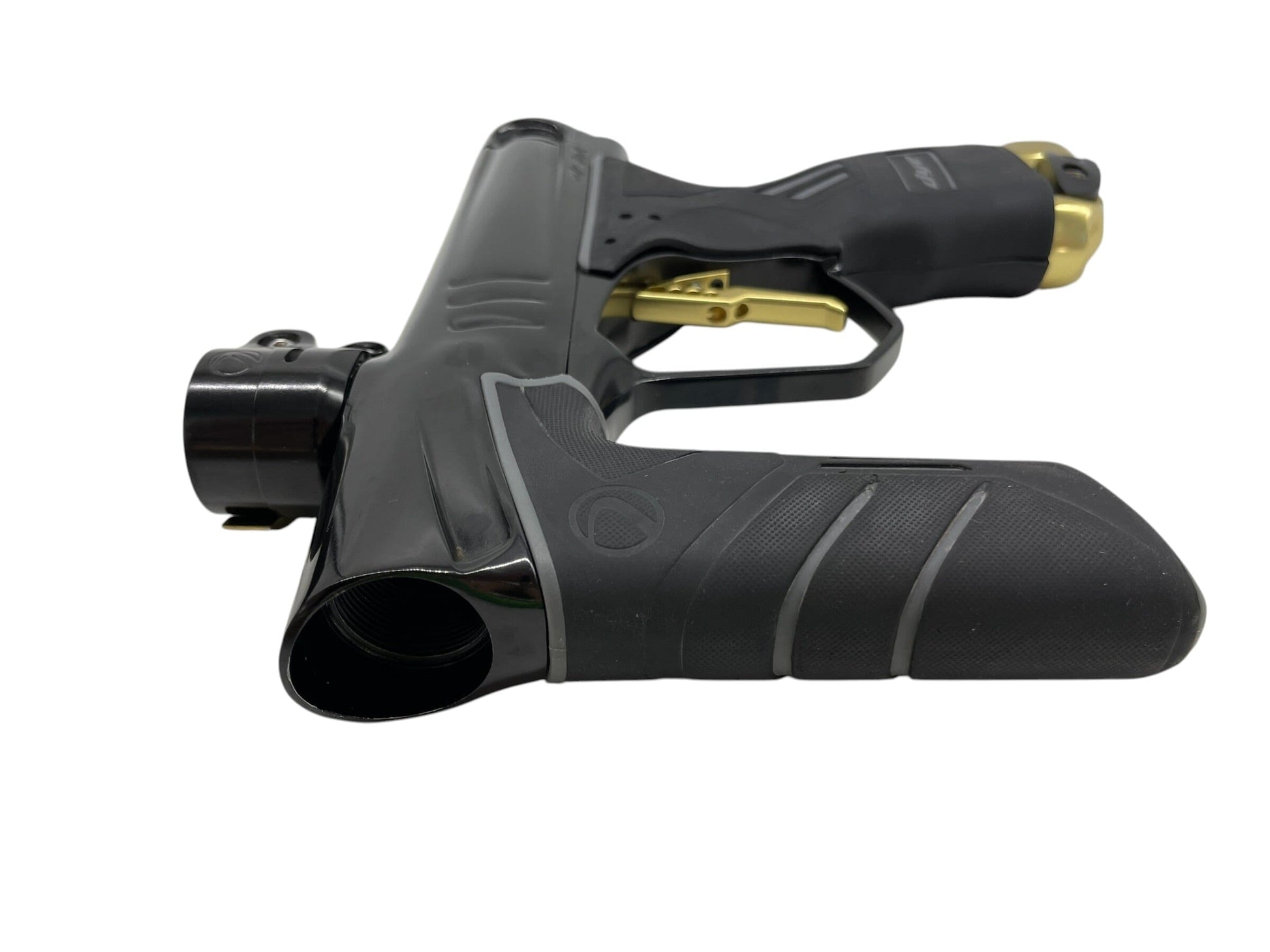 Used Dye Dsr+ Black/Gold Paintball Gun W/ IM PRO KIT Paintball Gun from CPXBrosPaintball Buy/Sell/Trade Paintball Markers, New Paintball Guns, Paintball Hoppers, Paintball Masks, and Hormesis Headbands