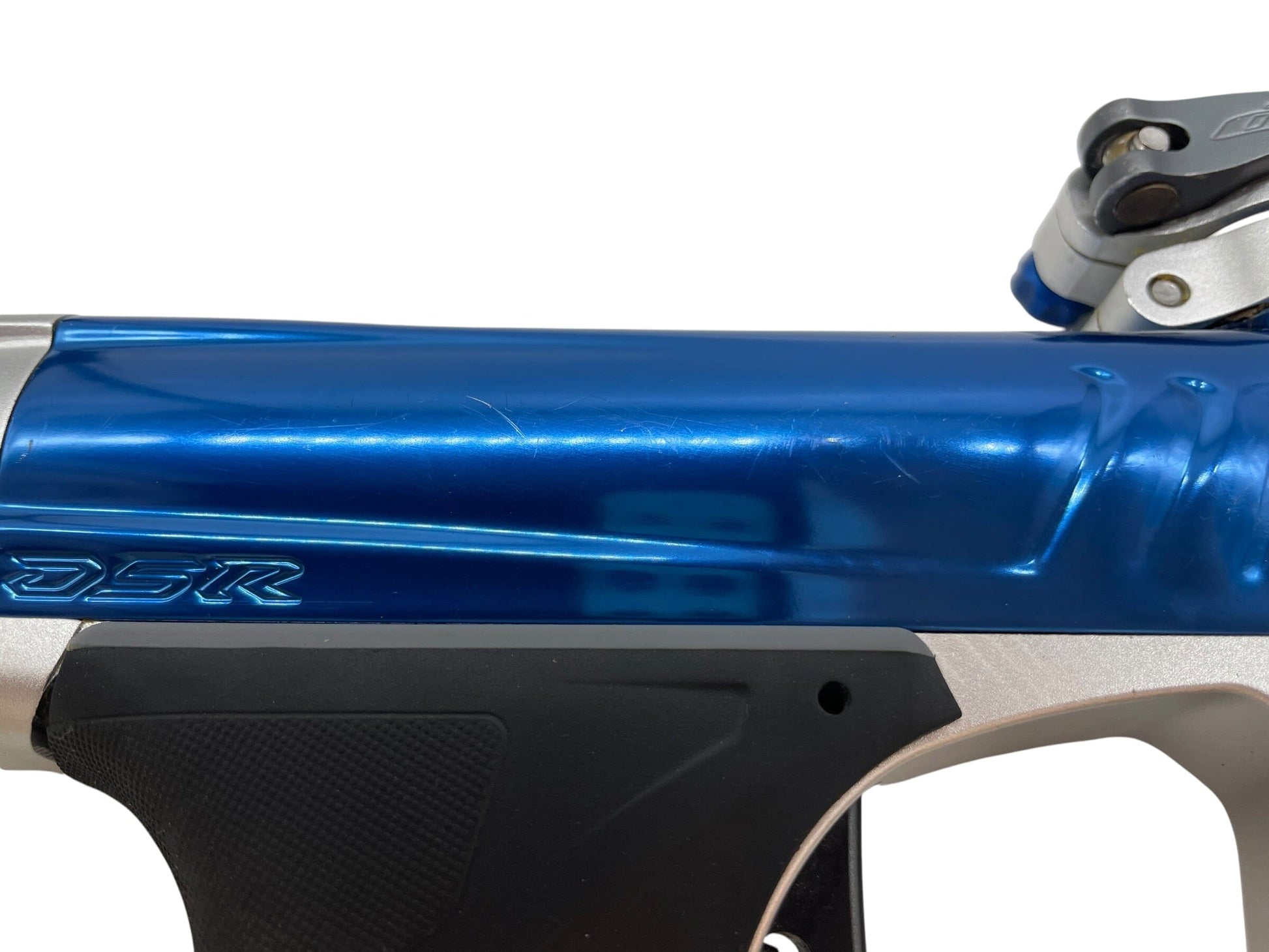 Used Dye Dsr+ Blue/Silver Paintball Gun W/ IM PRO KIT Paintball Gun from CPXBrosPaintball Buy/Sell/Trade Paintball Markers, New Paintball Guns, Paintball Hoppers, Paintball Masks, and Hormesis Headbands