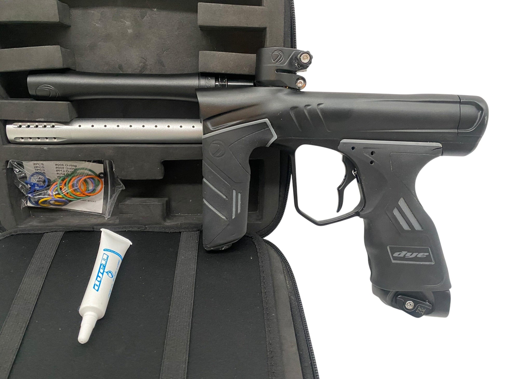 Used Dye Dsr+ Paintball Gun IM Pro Kit Black Paintball Gun from CPXBrosPaintball Buy/Sell/Trade Paintball Markers, New Paintball Guns, Paintball Hoppers, Paintball Masks, and Hormesis Headbands