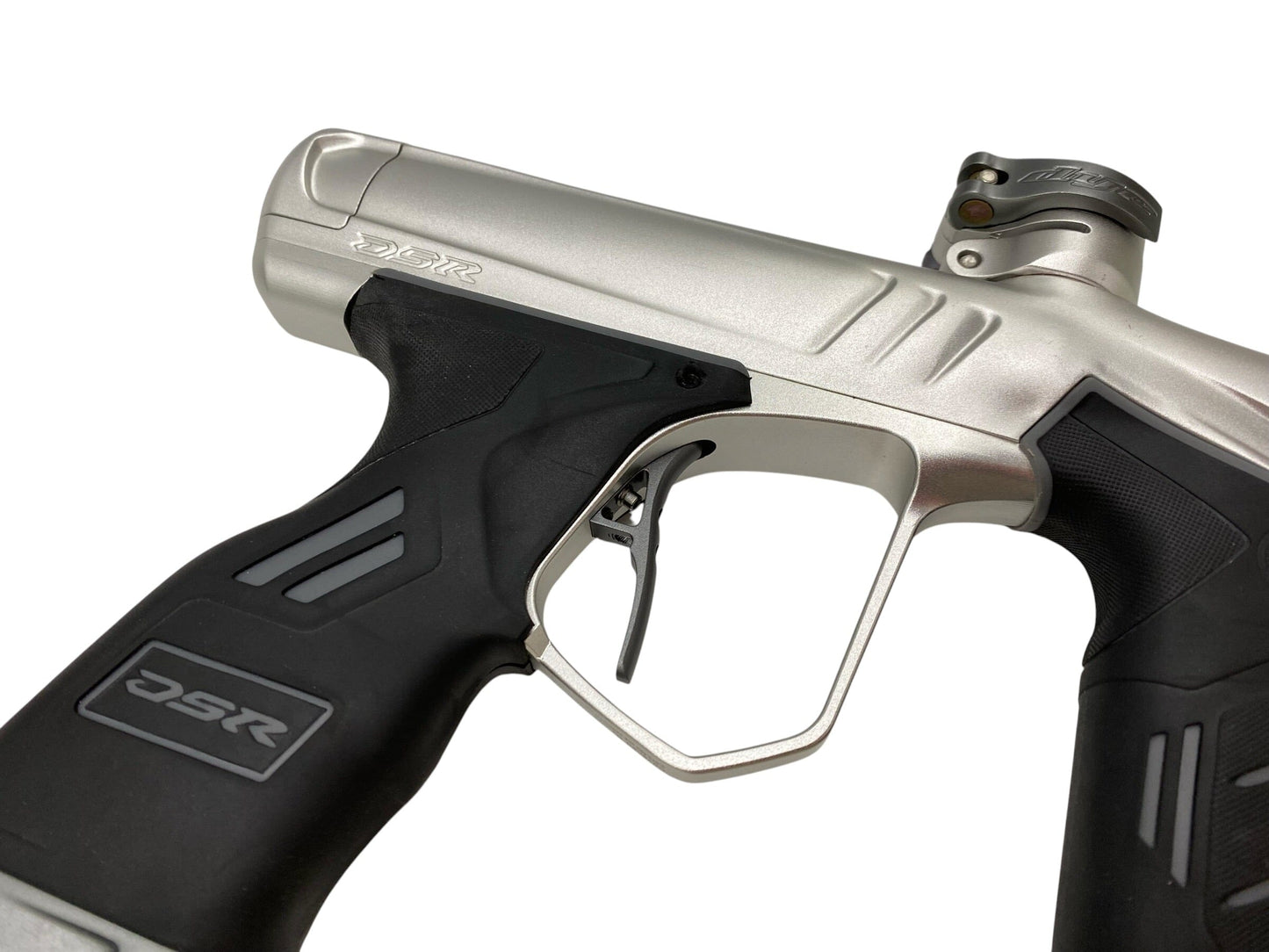 Used Dye DSR+ Silver/Grey Paintball Gun W/ IM PRO KIT Paintball Gun from CPXBrosPaintball Buy/Sell/Trade Paintball Markers, New Paintball Guns, Paintball Hoppers, Paintball Masks, and Hormesis Headbands