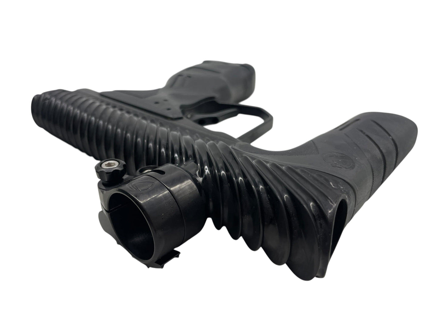 Used Dye DSR+ TWISTER Midnight W/ Slaps2 Paintball Gun Paintball Gun from CPXBrosPaintball Buy/Sell/Trade Paintball Markers, New Paintball Guns, Paintball Hoppers, Paintball Masks, and Hormesis Headbands