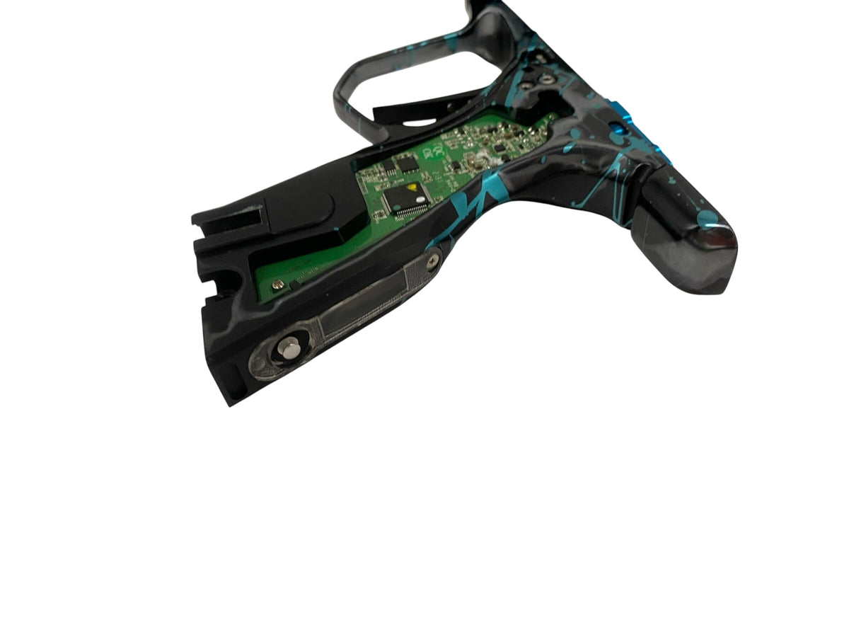 Used Dye FREEFLOW Pipe Dsr+ & Matching Mech Frame Paintball Gun Paintball Gun from CPXBrosPaintball Buy/Sell/Trade Paintball Markers, New Paintball Guns, Paintball Hoppers, Paintball Masks, and Hormesis Headbands
