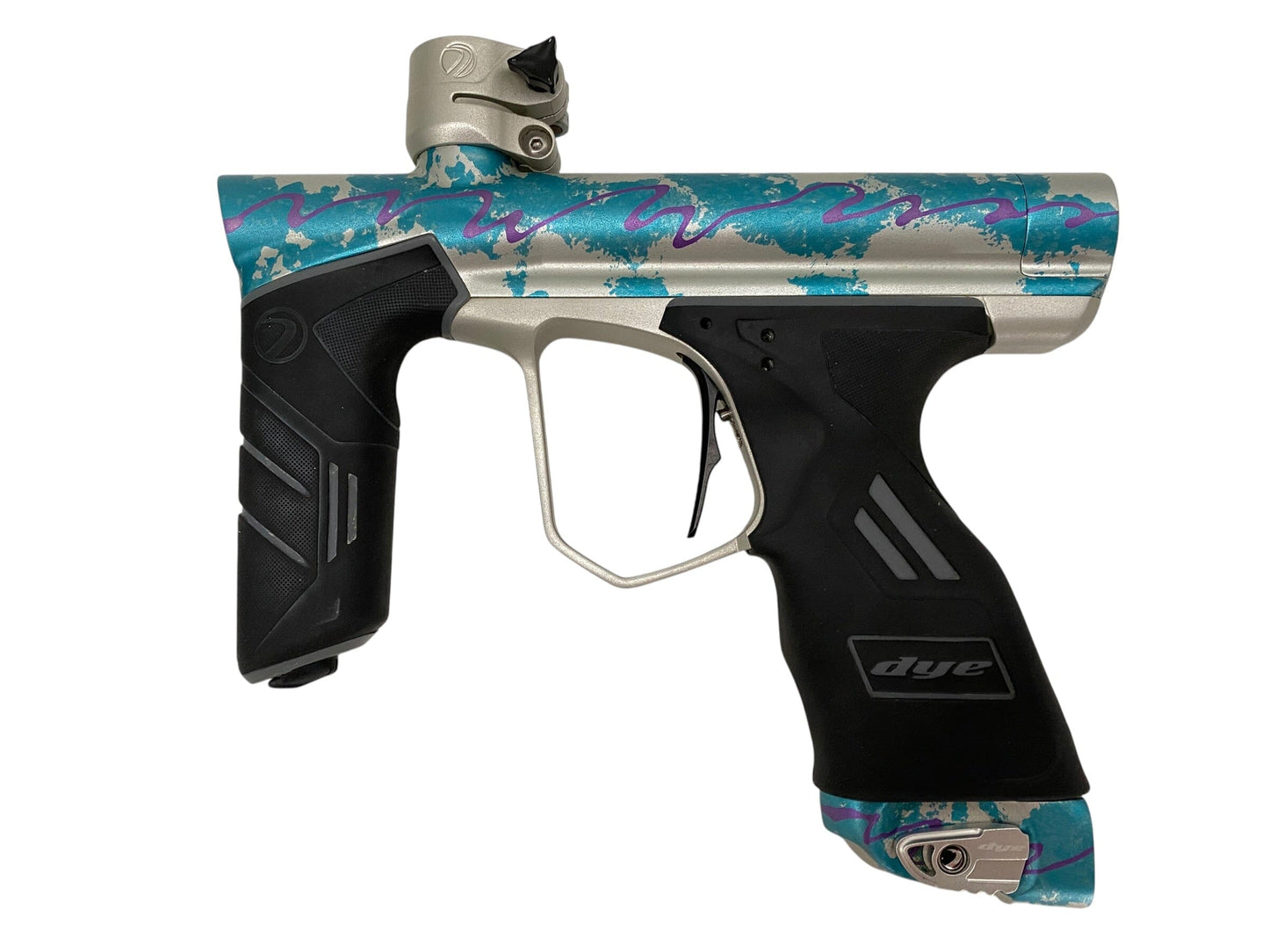 Used Dye FREEFLOW Pipe Dsr+ Paintball Gun Paintball Gun from CPXBrosPaintball Buy/Sell/Trade Paintball Markers, New Paintball Guns, Paintball Hoppers, Paintball Masks, and Hormesis Headbands