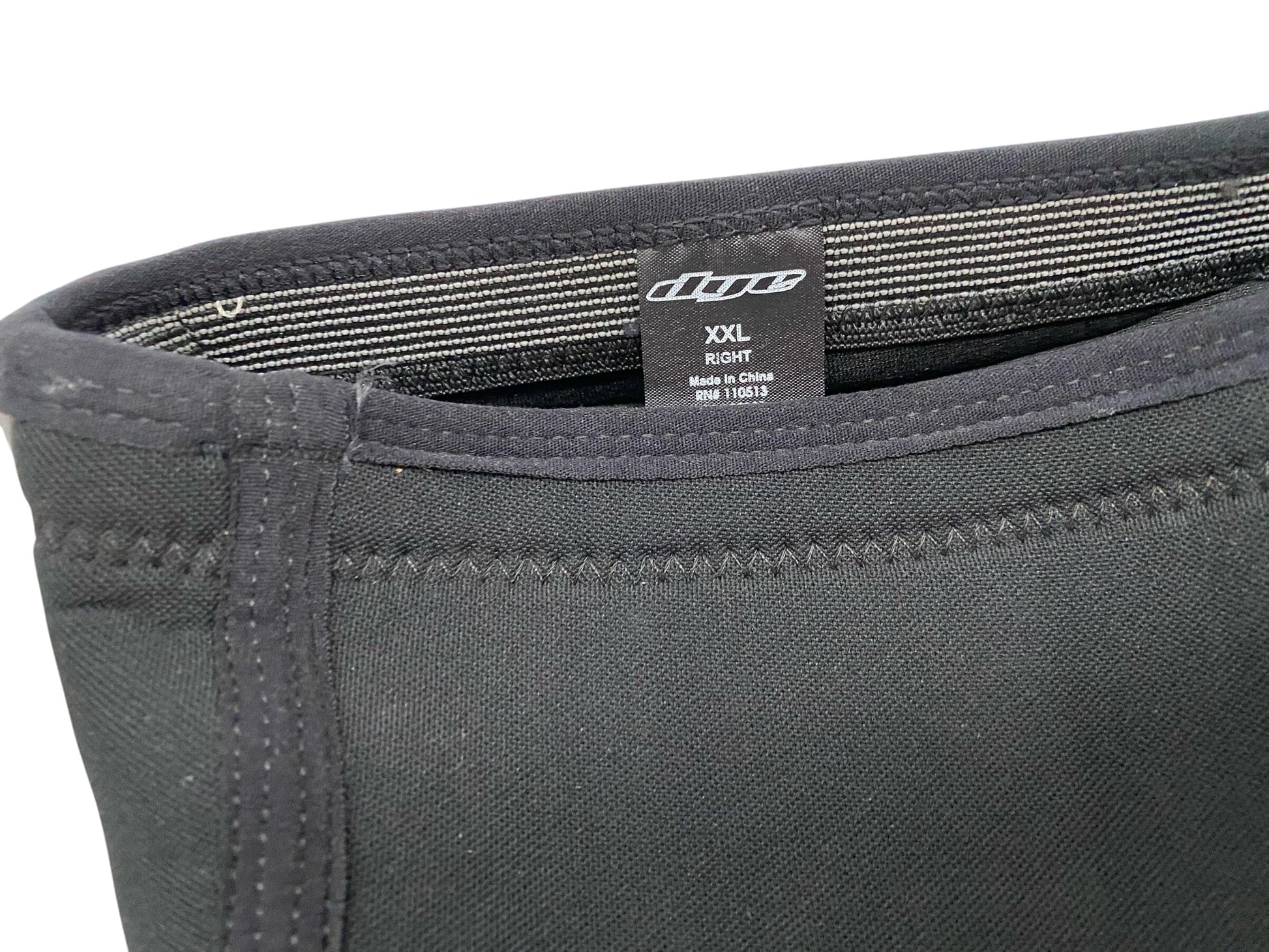 Used DYE KNEE PADS - SIZE XXL Paintball Gun from CPXBrosPaintball Buy/Sell/Trade Paintball Markers, New Paintball Guns, Paintball Hoppers, Paintball Masks, and Hormesis Headbands