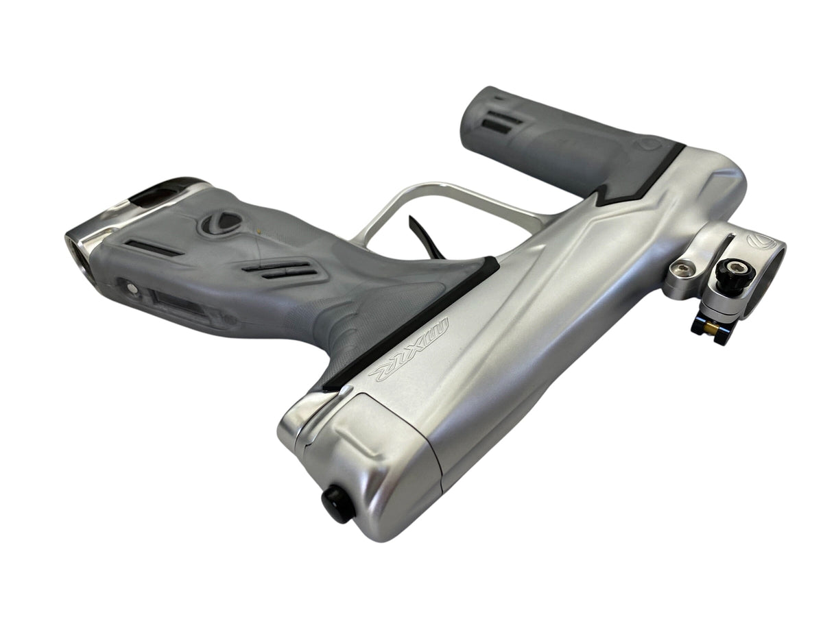 Used Dye Mxr LIQUID SILVER Paintball Gun Paintball Gun from CPXBrosPaintball Buy/Sell/Trade Paintball Markers, New Paintball Guns, Paintball Hoppers, Paintball Masks, and Hormesis Headbands